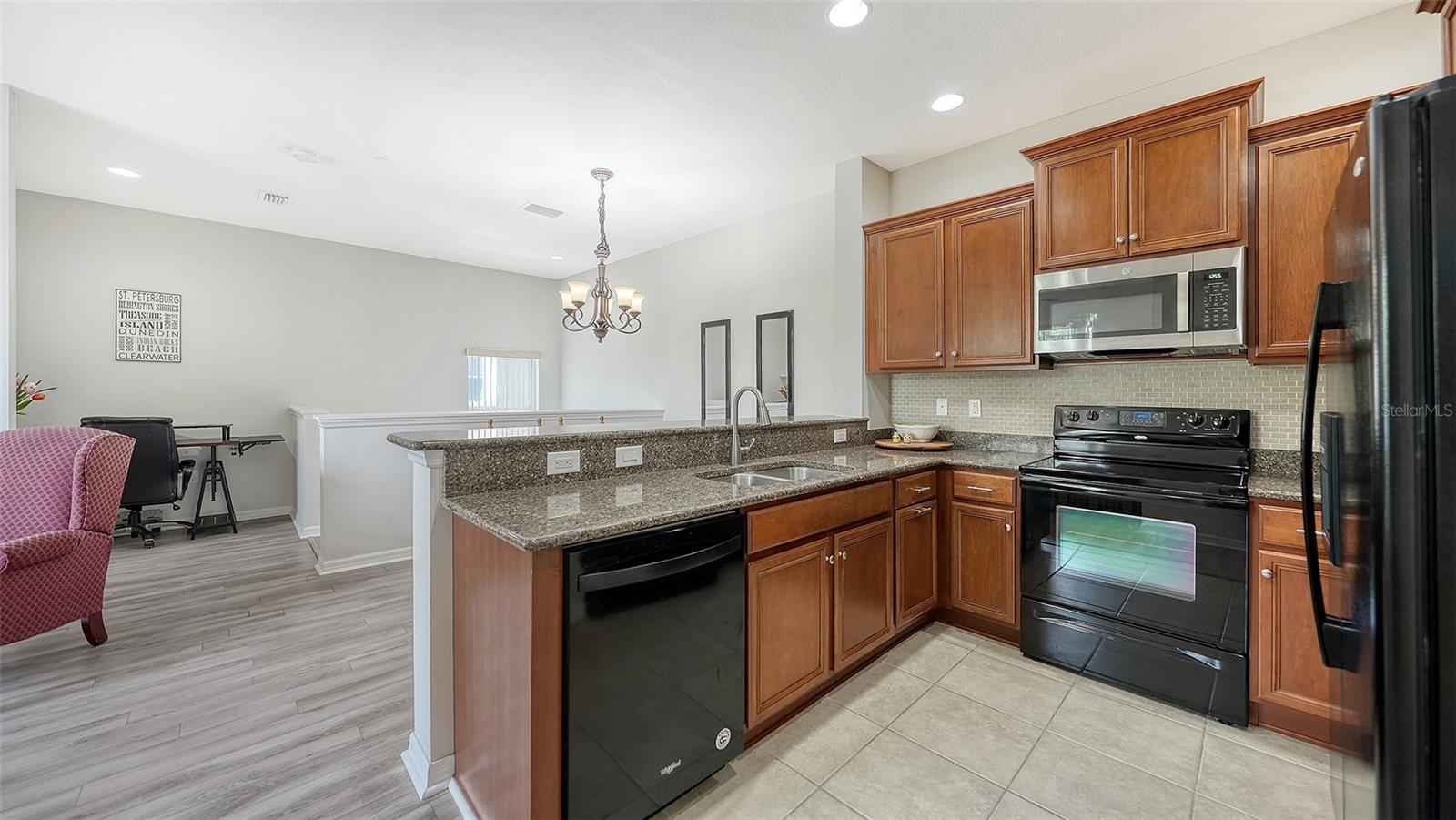 Image 6 of 34 For 7843 Moonstone Drive 24-202