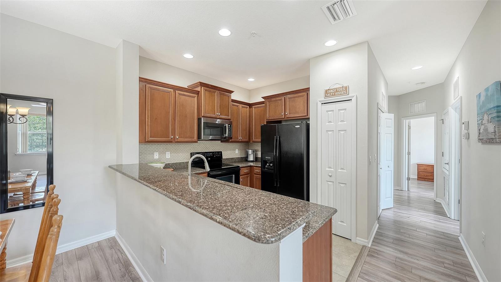 Image 8 of 34 For 7843 Moonstone Drive 24-202
