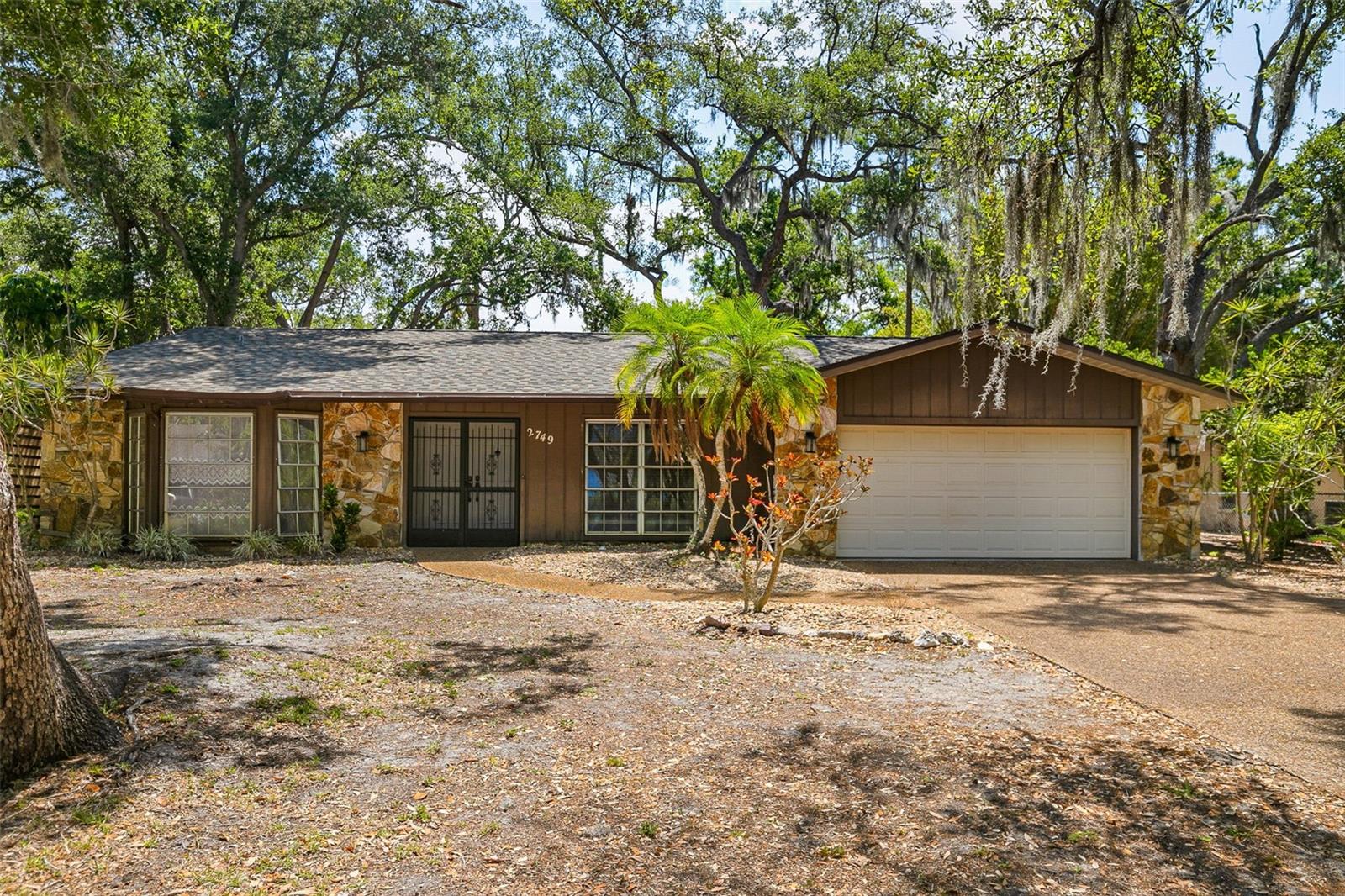 Details for 2749 Greendale Drive, SARASOTA, FL 34232