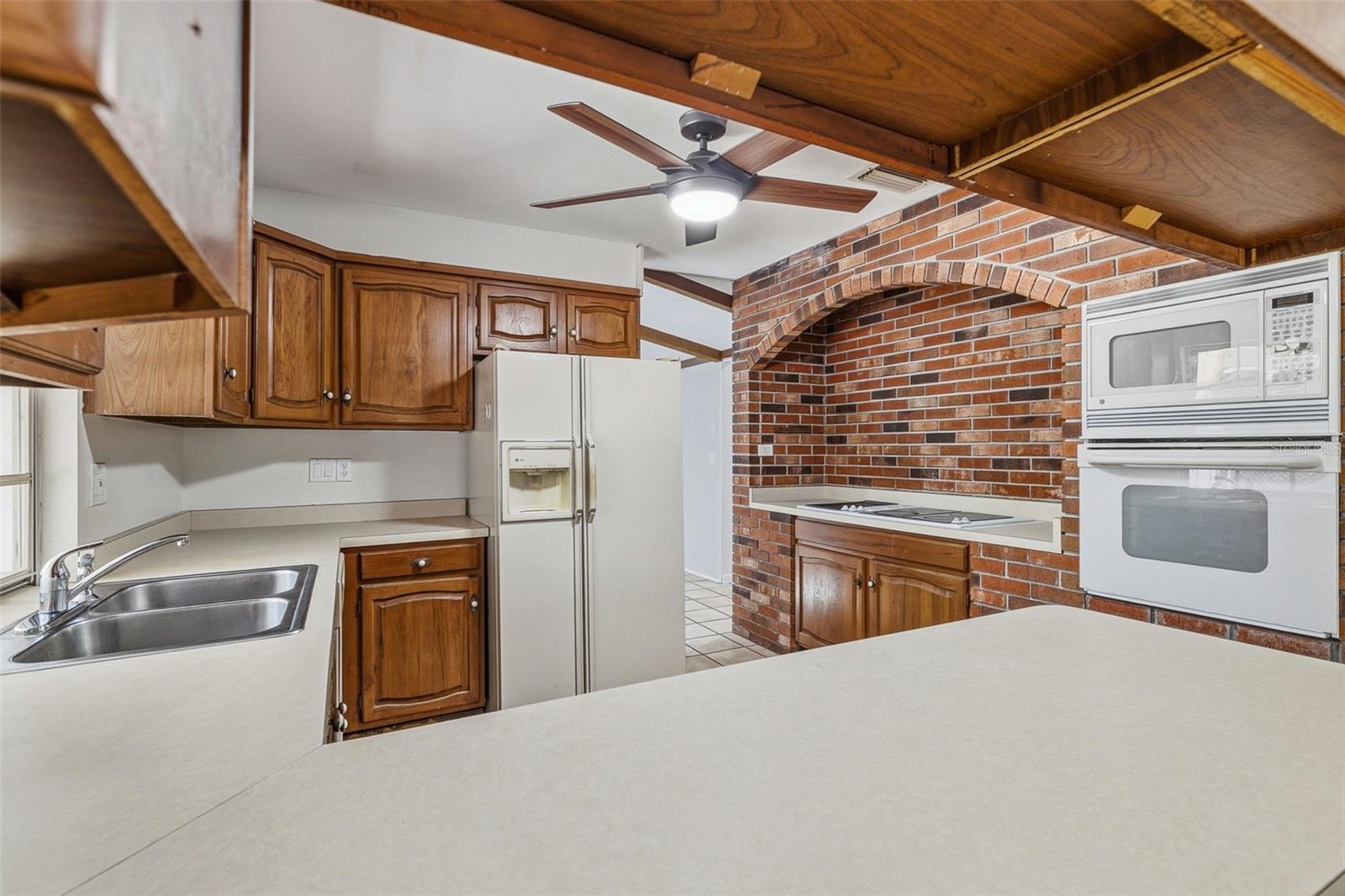 Image 10 of 45 For 2749 Greendale Drive