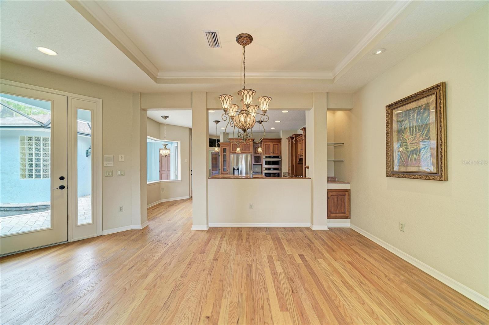 Image 10 of 59 For 5811 30th Court E