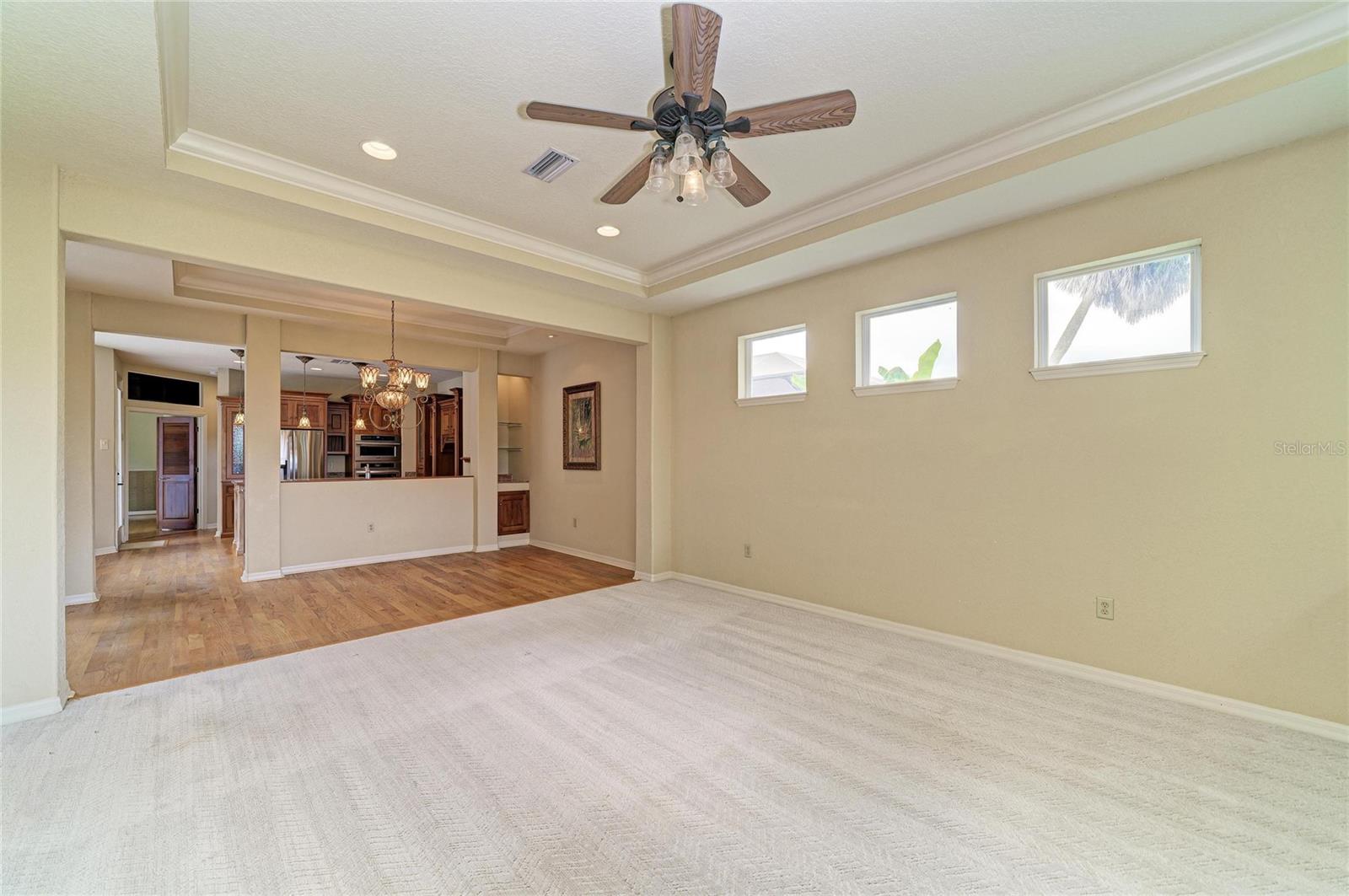 Image 15 of 59 For 5811 30th Court E