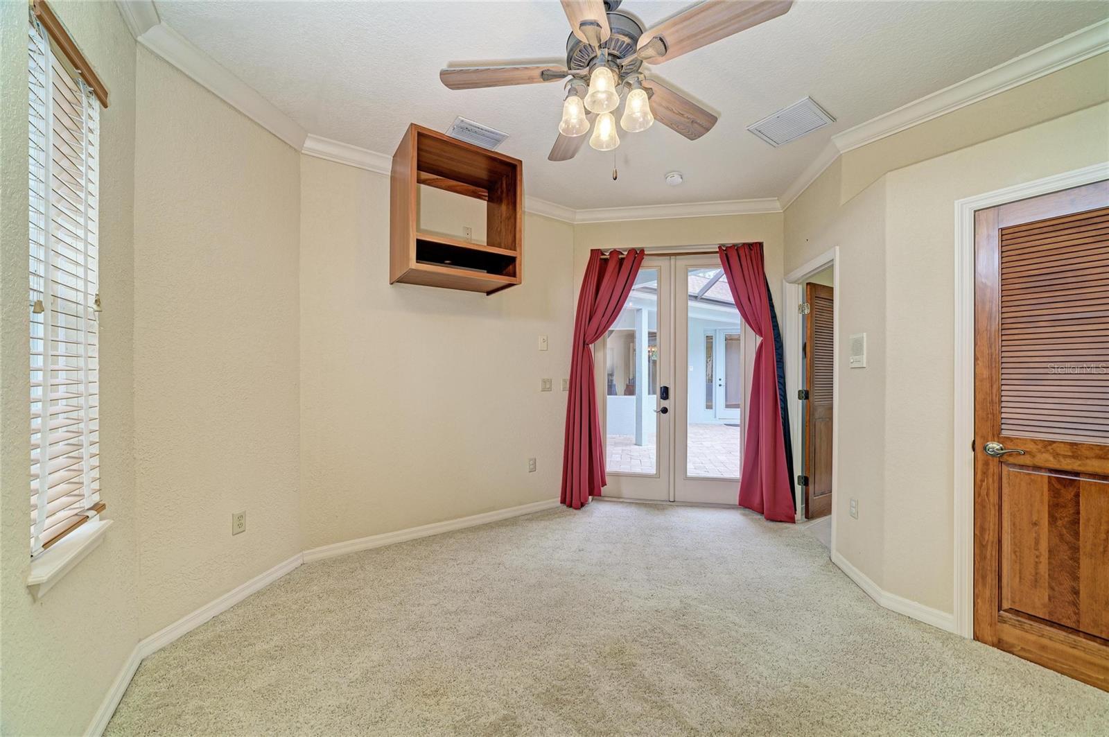 Image 49 of 59 For 5811 30th Court E