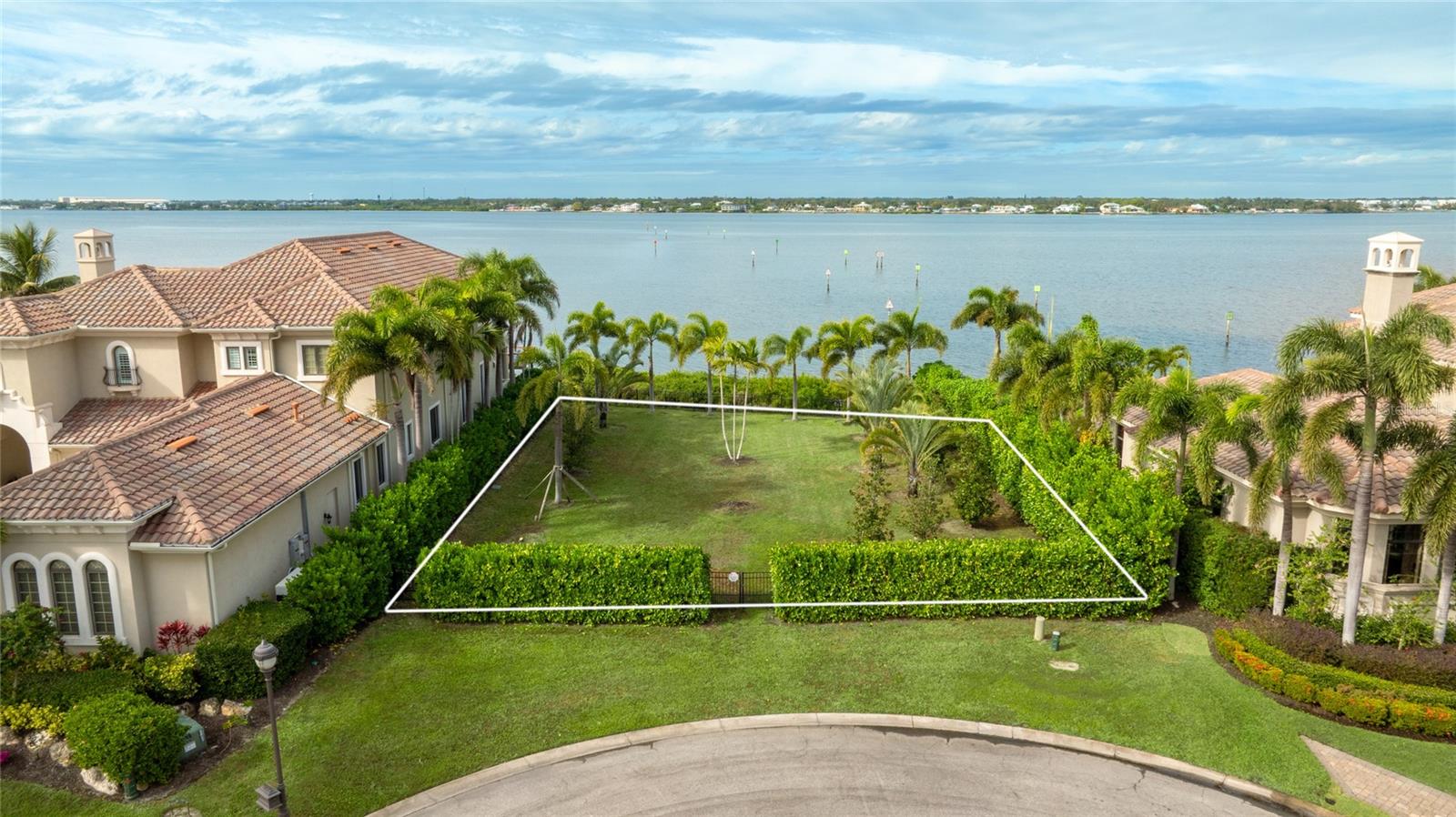 Details for 4223 Hawk Island Drive, BRADENTON, FL 34208