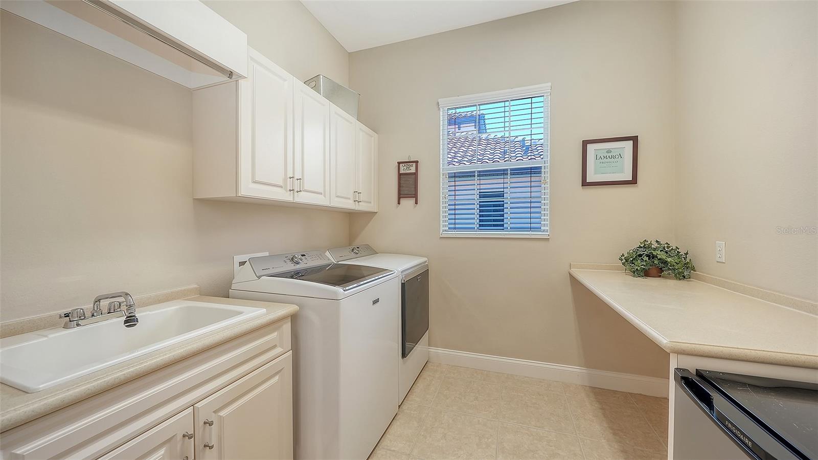 Image 43 of 72 For 7507 Abbey Glen
