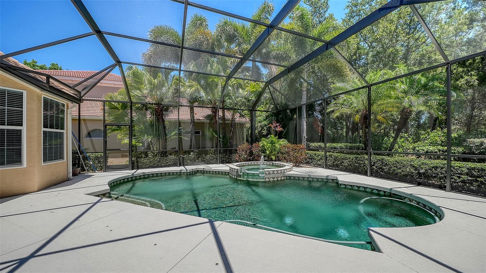 Image 45 of 72 For 7507 Abbey Glen