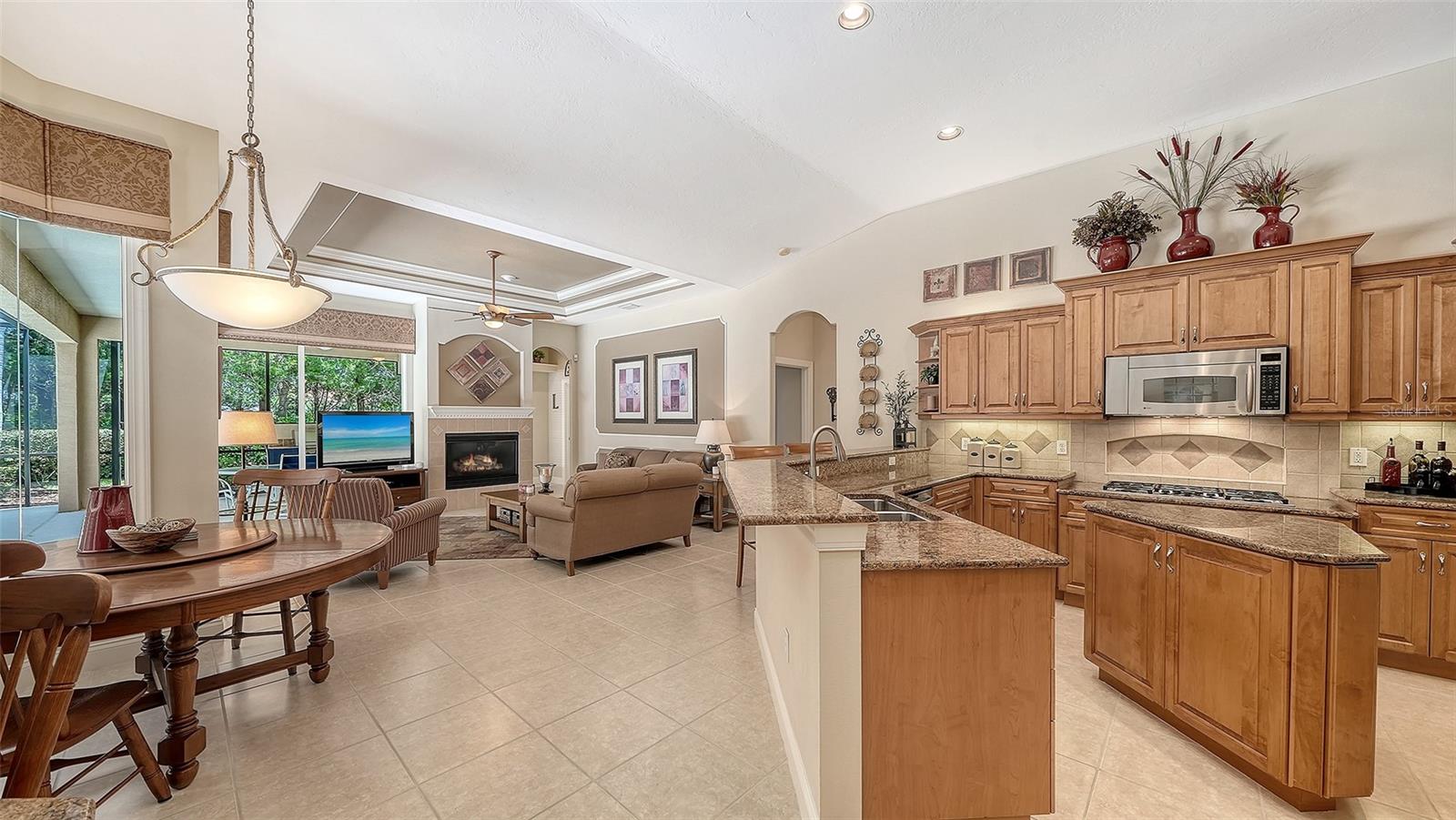 Image 8 of 72 For 7507 Abbey Glen