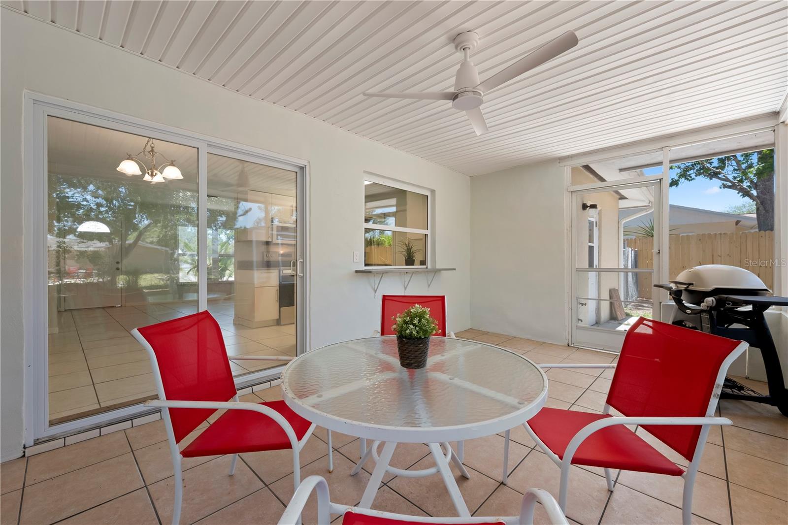 Image 16 of 23 For 5446 Foxwood Drive