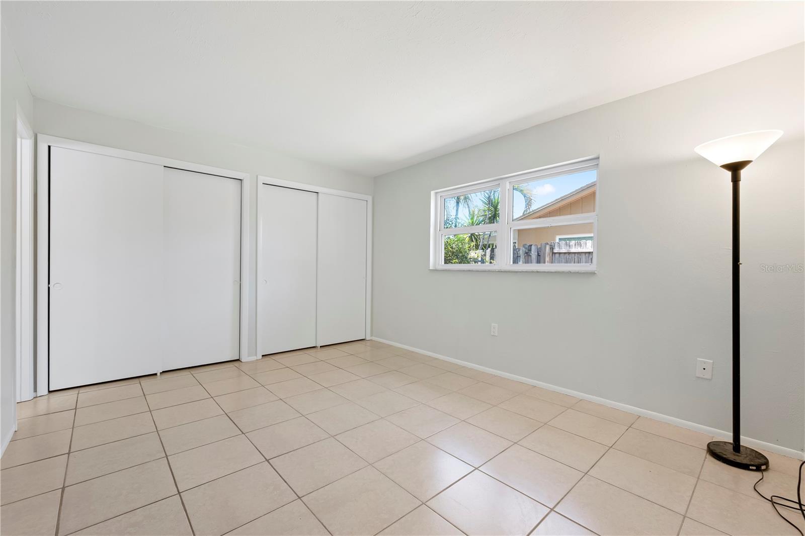 Image 8 of 23 For 5446 Foxwood Drive
