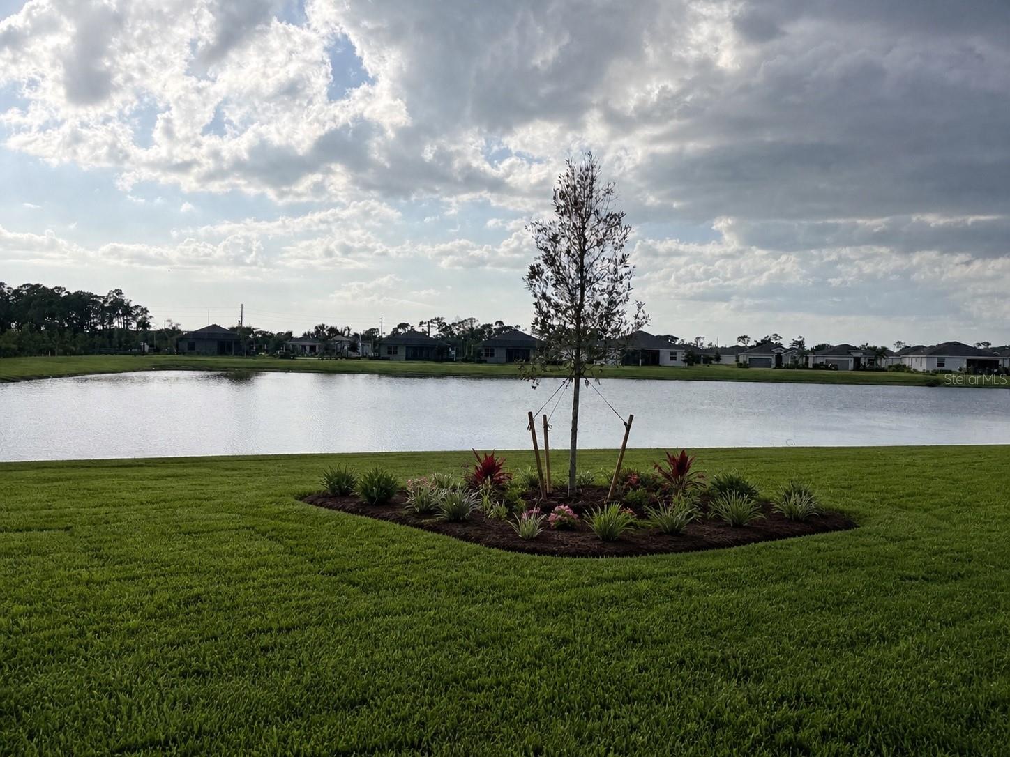 Image 5 of 17 For 8182 Saint Kitts Circle
