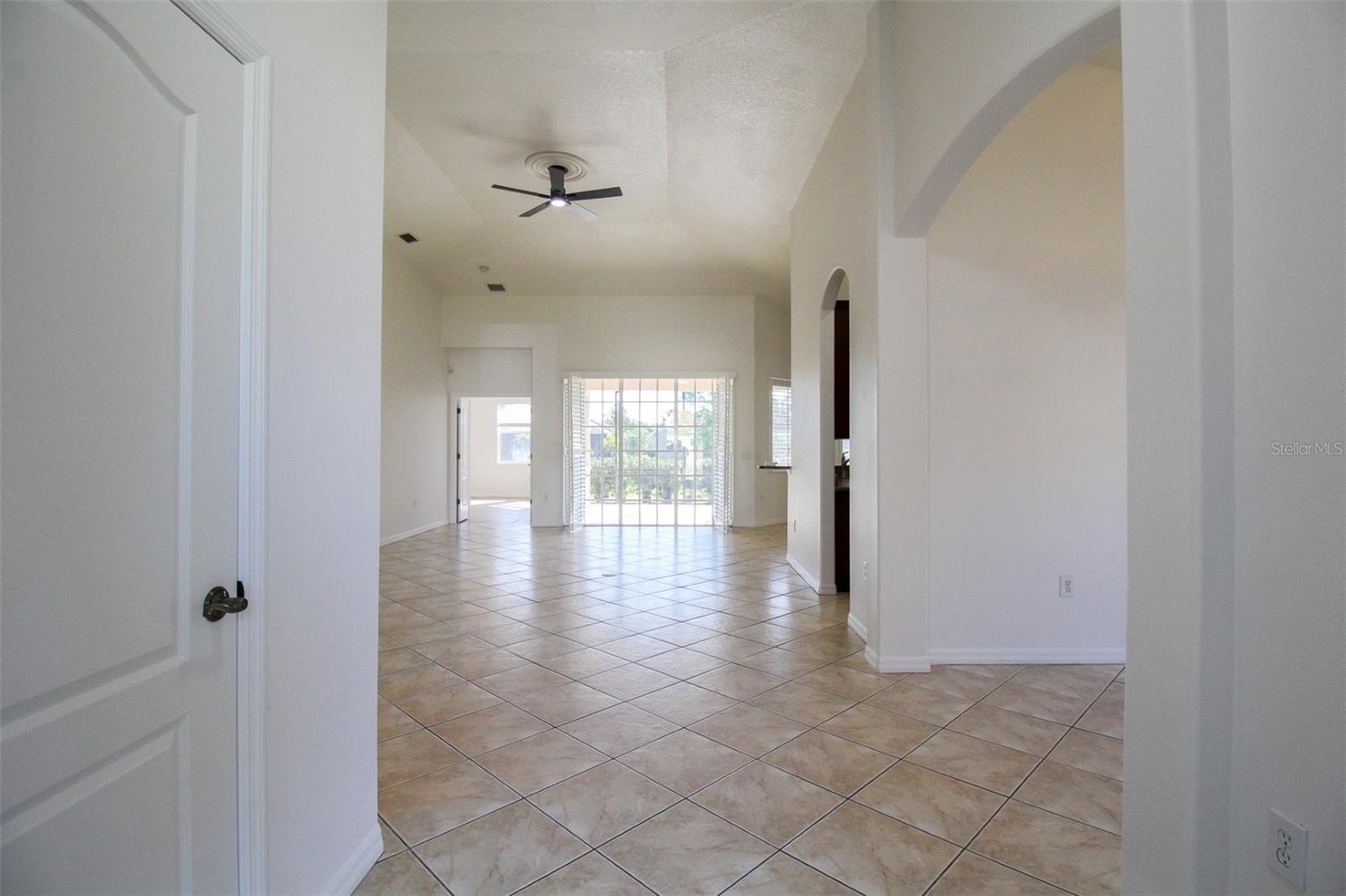 Image 3 of 31 For 6343 Rookery Circle