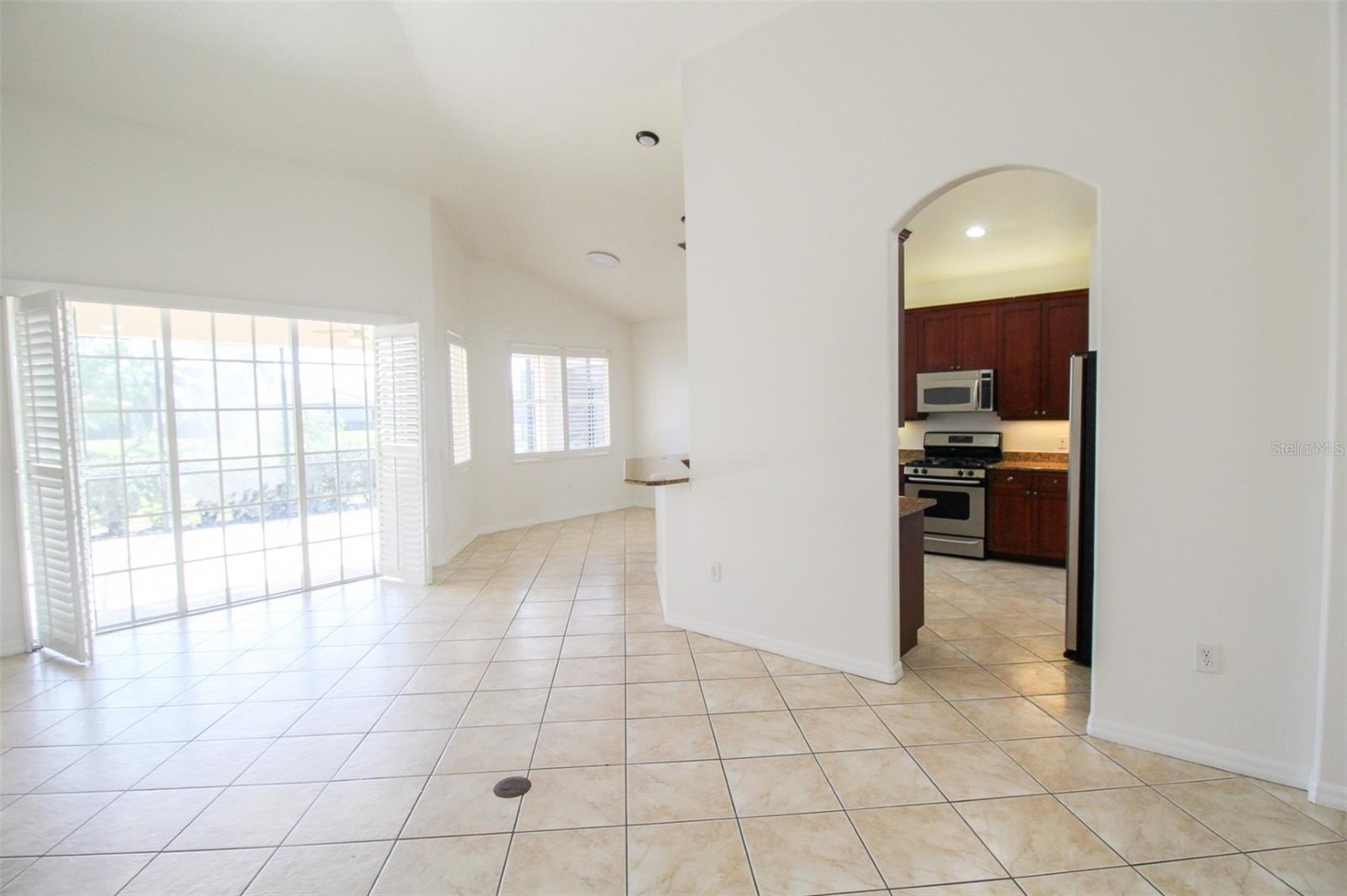 Image 4 of 31 For 6343 Rookery Circle