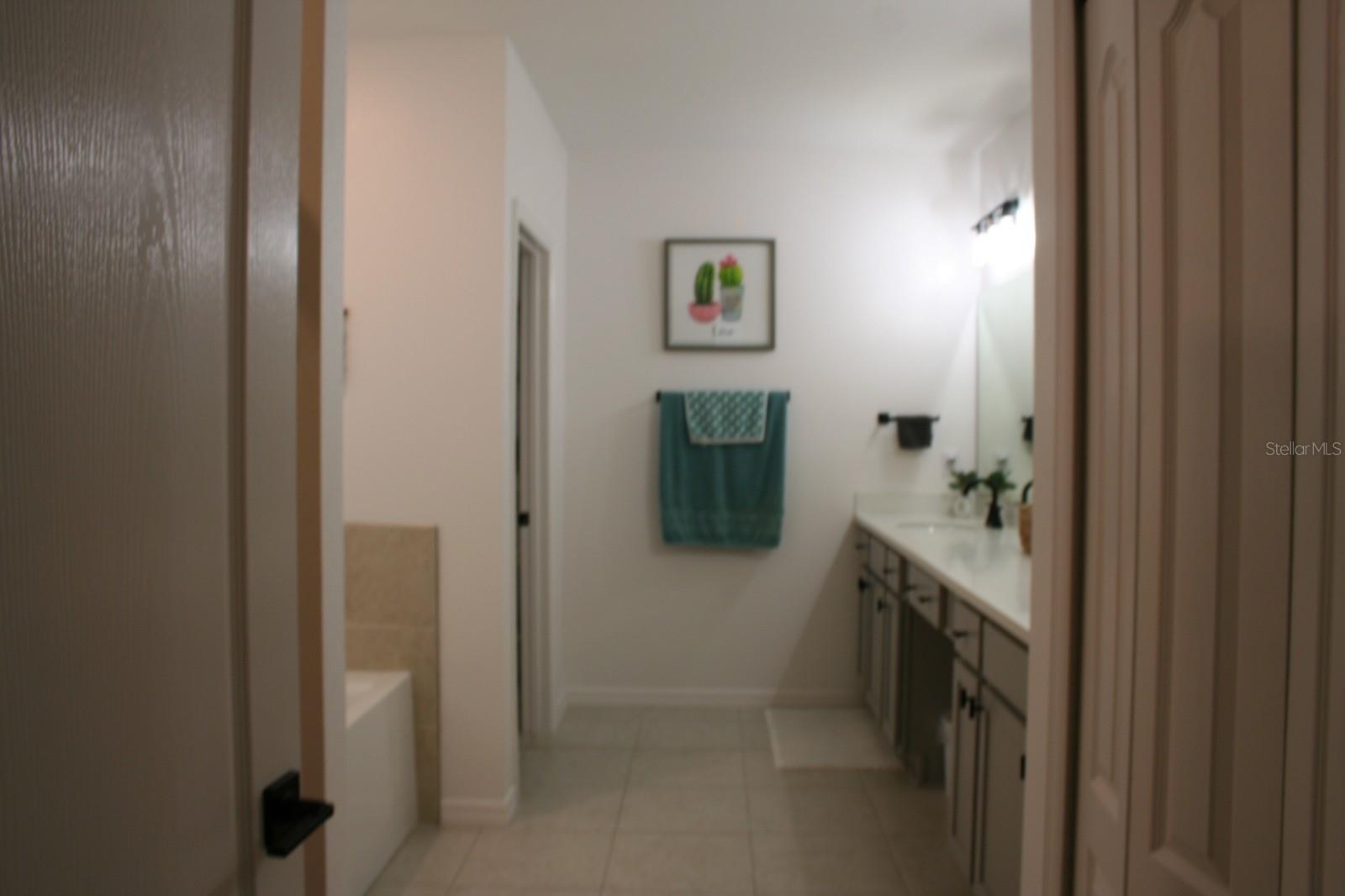 Image 4 of 26 For 11612 Armada Way
