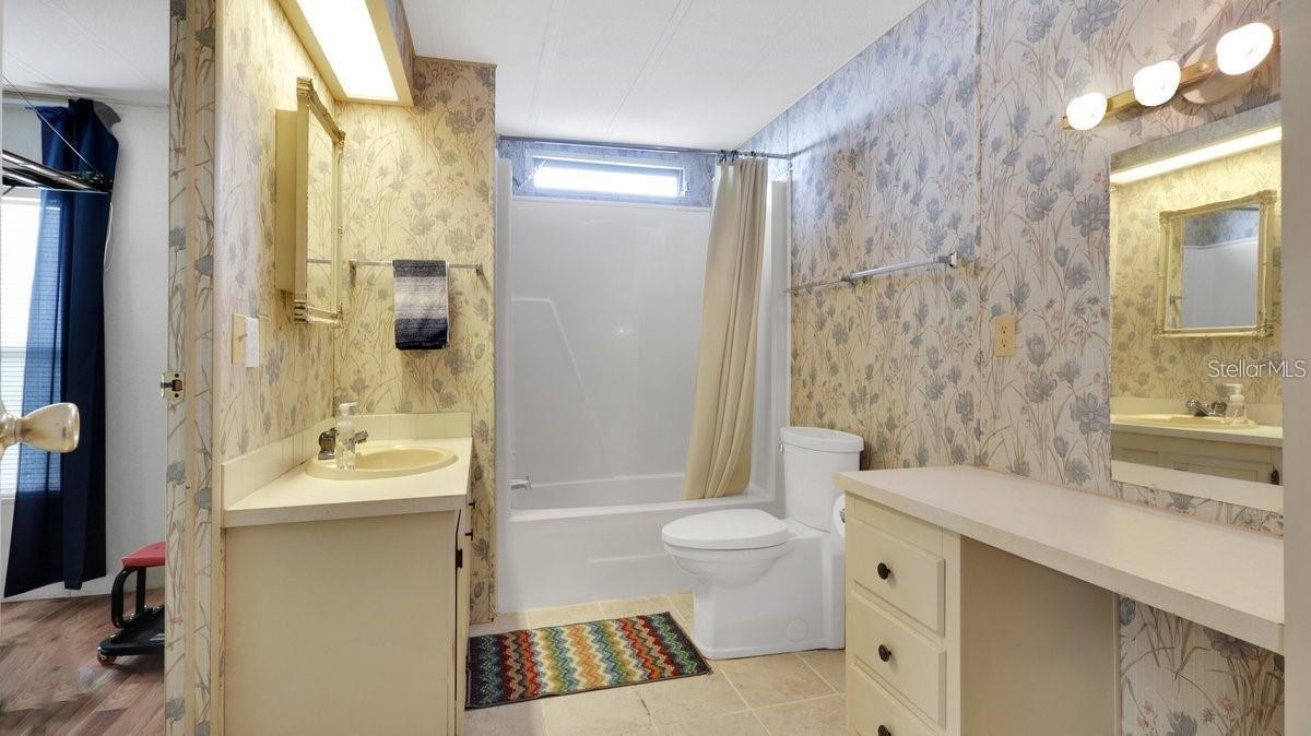 Image 20 of 29 For 4212 Cedarwood Street