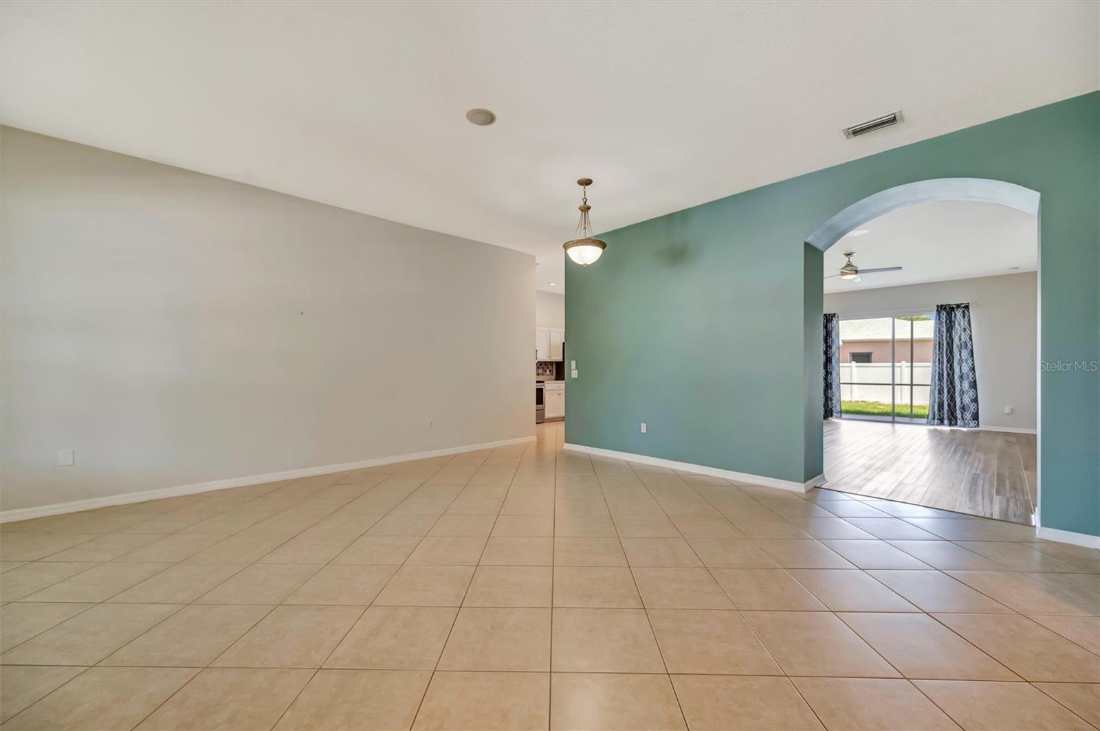 Image 10 of 43 For 4802 Bookelia Circle