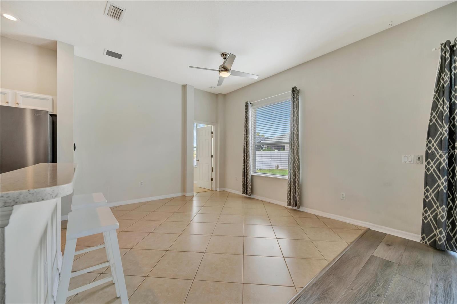Image 18 of 43 For 4802 Bookelia Circle