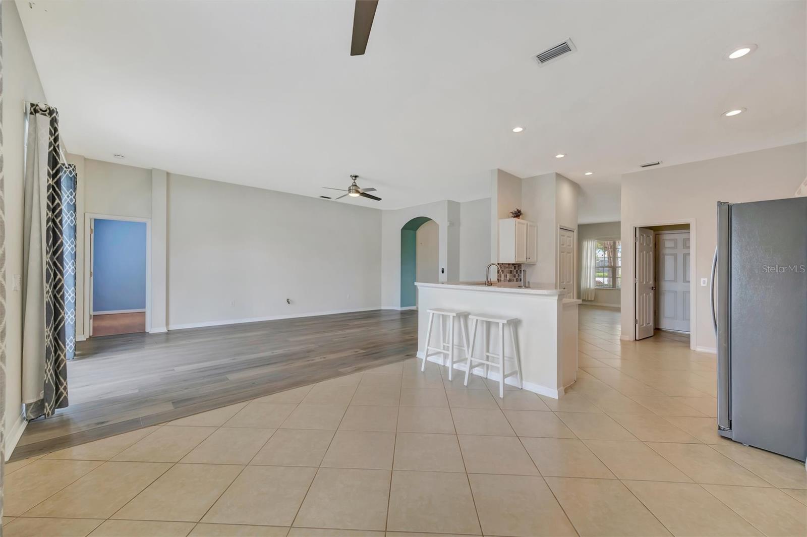 Image 19 of 43 For 4802 Bookelia Circle