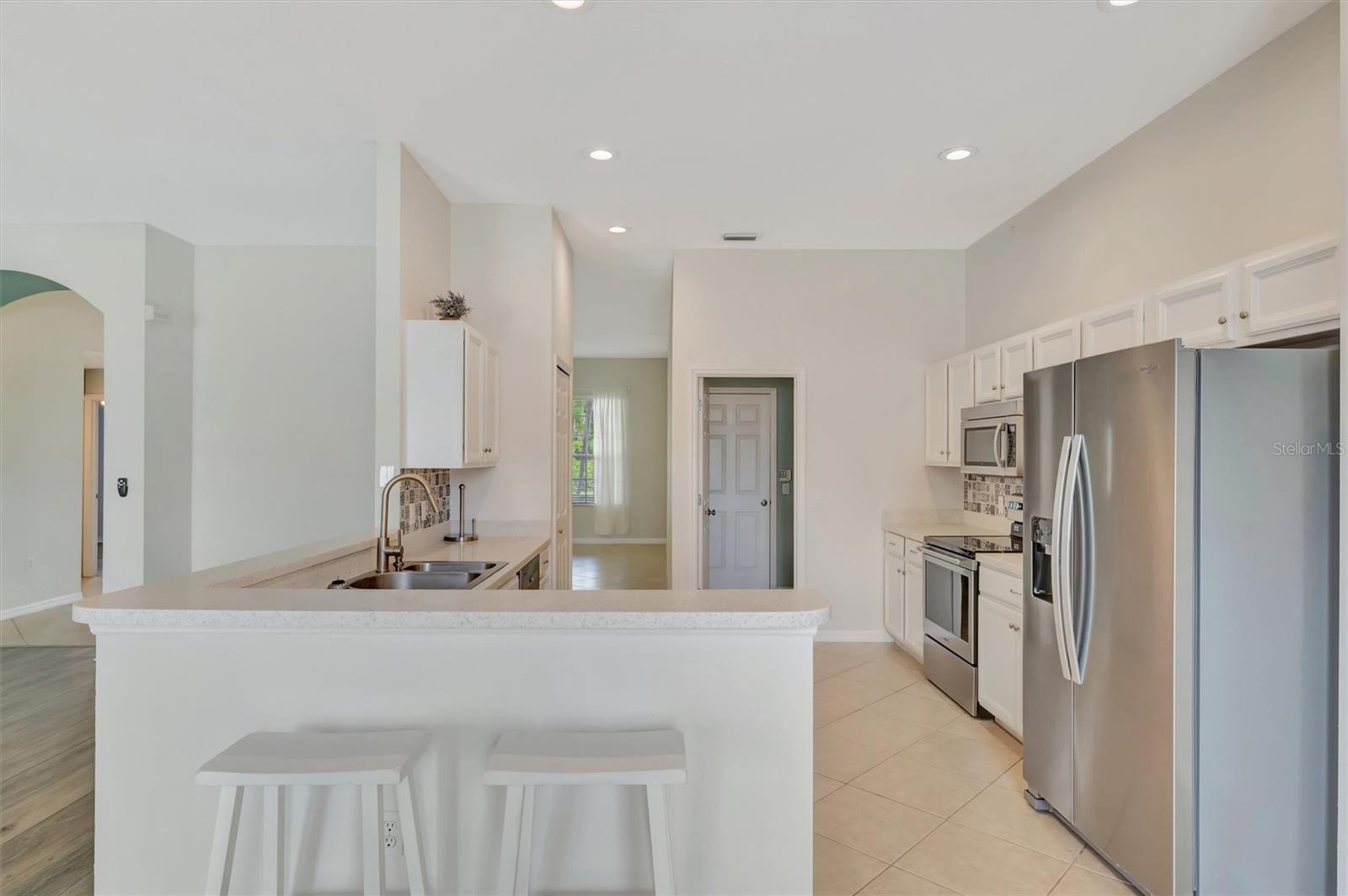 Image 21 of 43 For 4802 Bookelia Circle