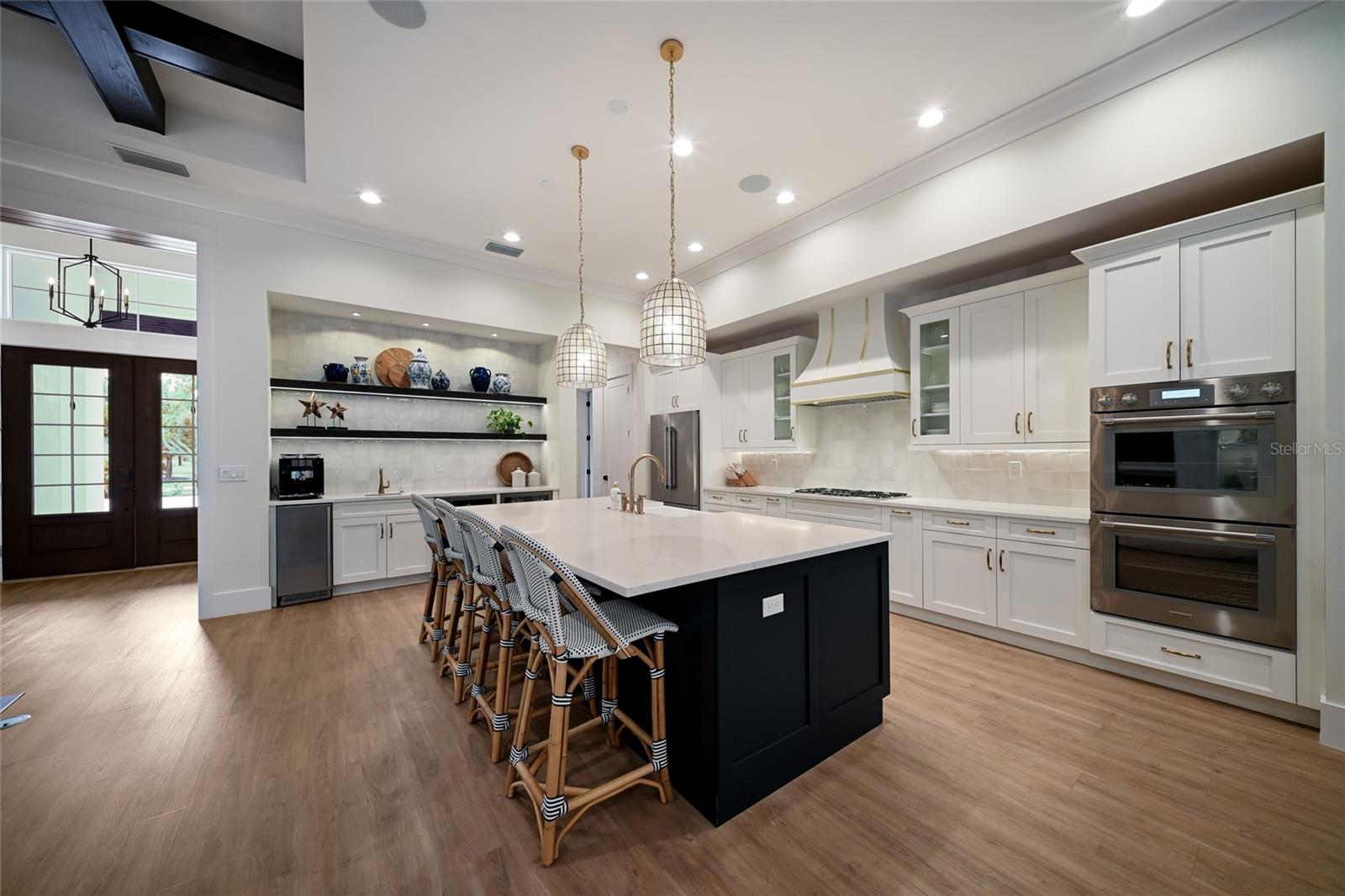 Image 3 of 61 For 19443 Beacon Park Place