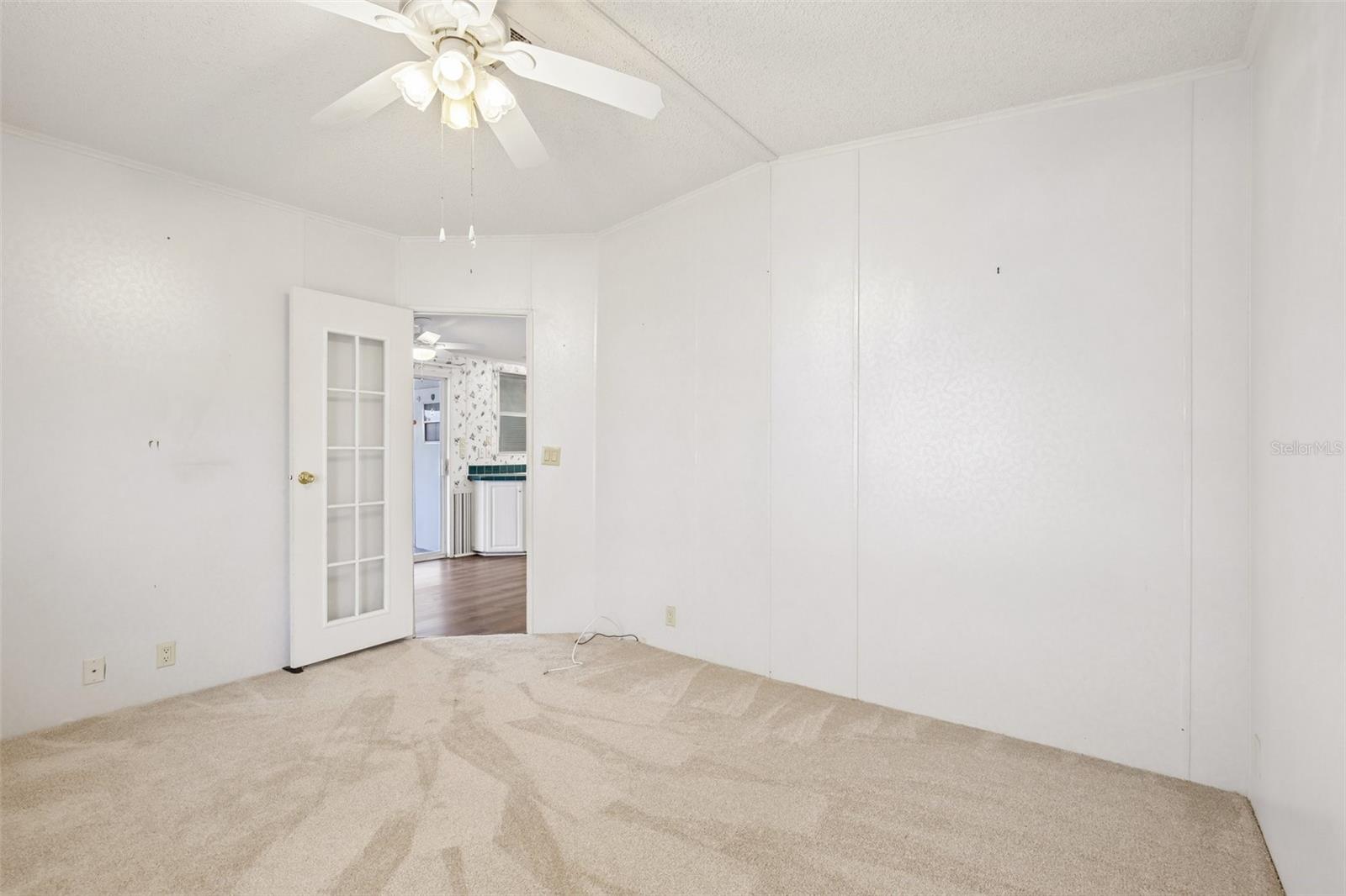 Image 18 of 27 For 6710 36th Avenue E 282