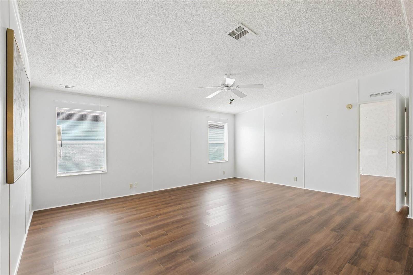 Image 2 of 27 For 6710 36th Avenue E 282