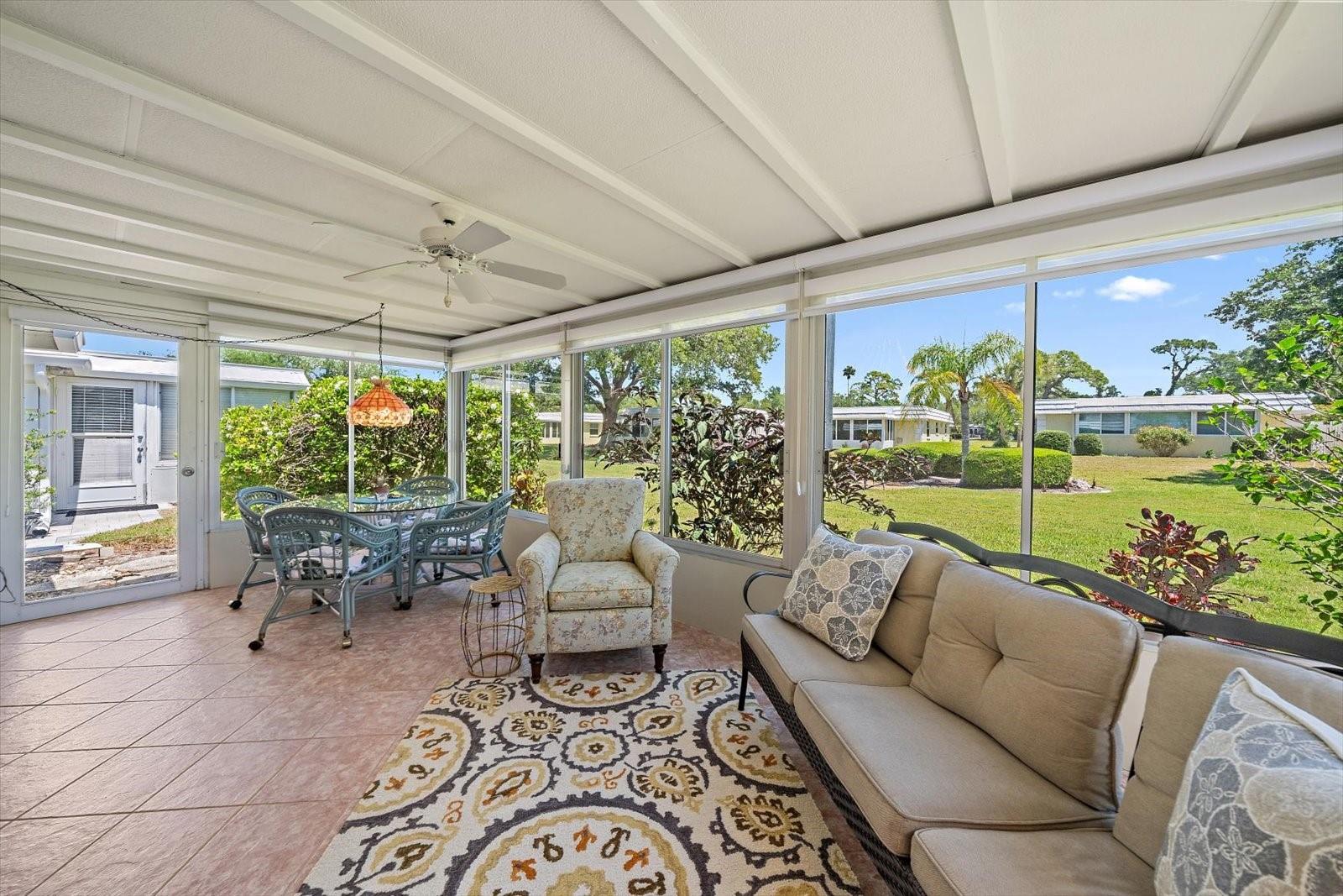 Image 22 of 29 For 5869 Tidewood Avenue 7