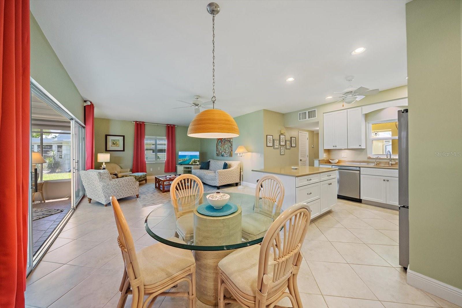 Image 4 of 29 For 5869 Tidewood Avenue 7