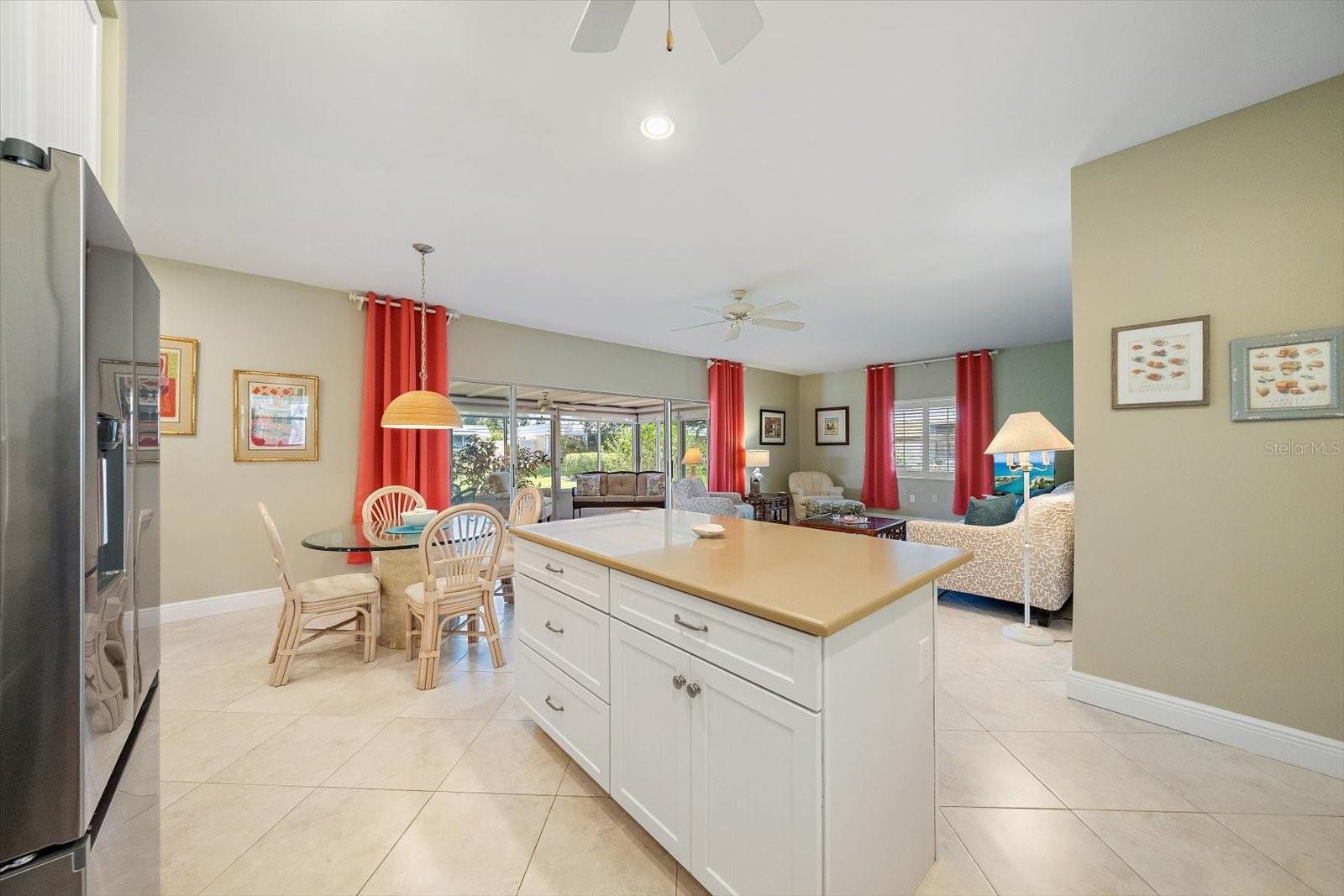 Image 5 of 29 For 5869 Tidewood Avenue 7