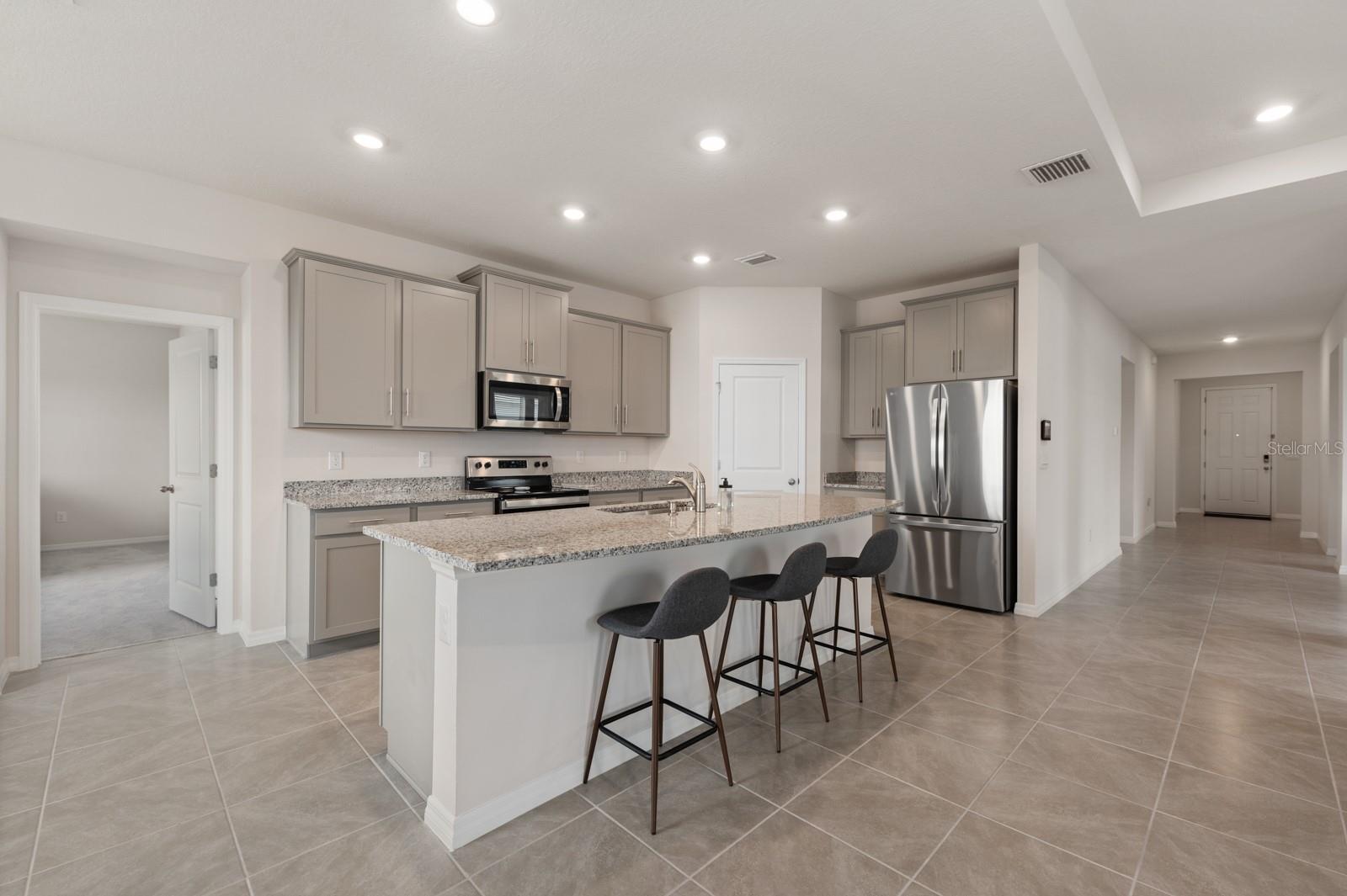 Image 8 of 29 For 520 158th Street E
