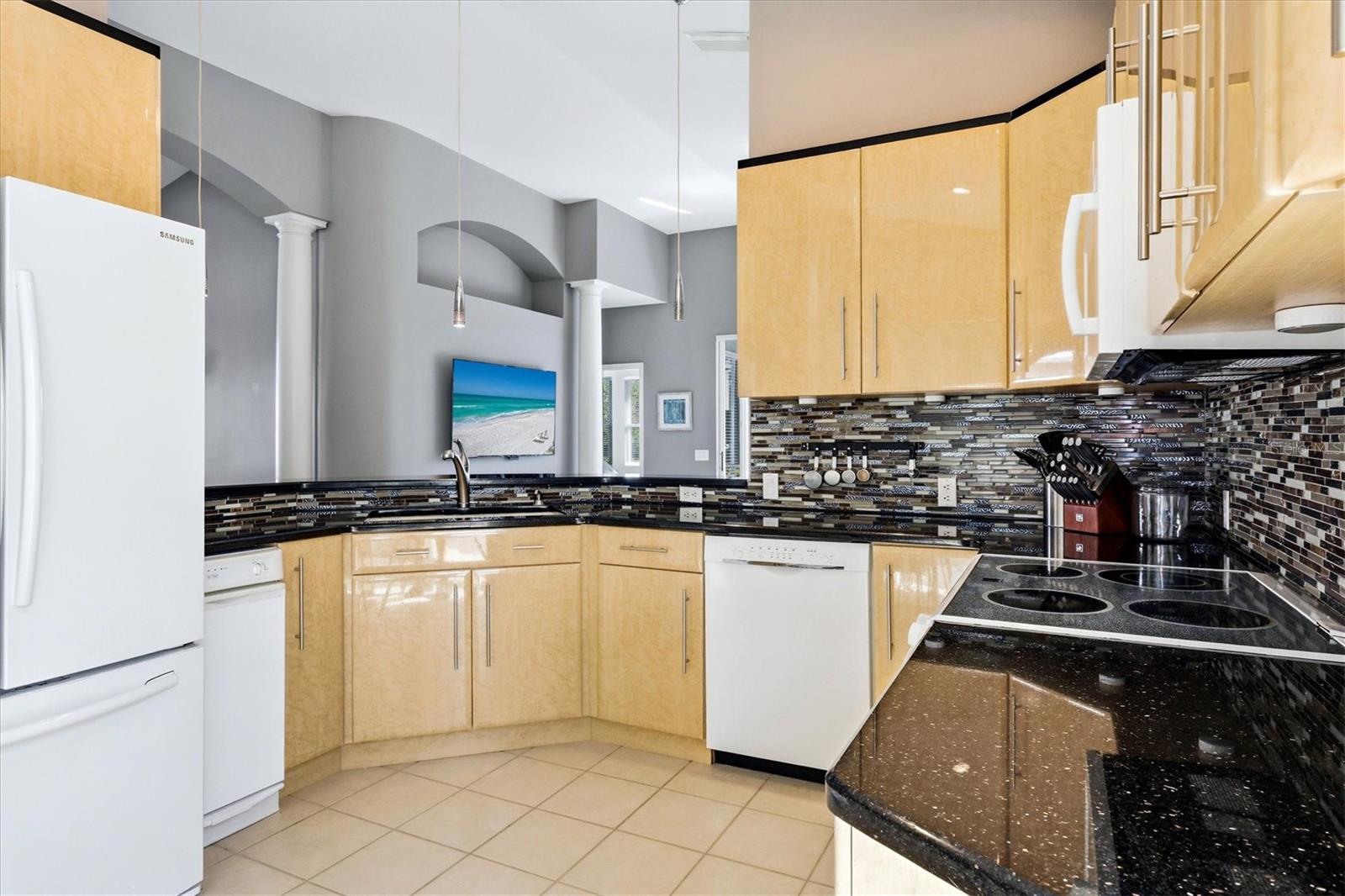 Image 15 of 57 For 7131 Kensington Court