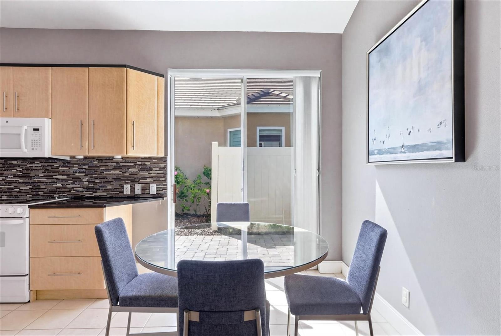 Image 16 of 57 For 7131 Kensington Court