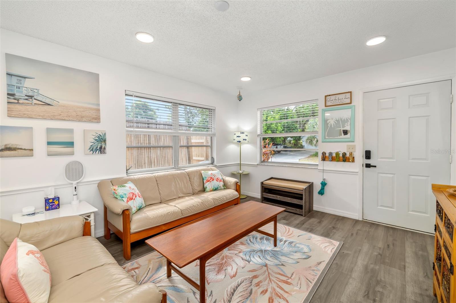 Image 2 of 48 For 3049 Gypsy Street
