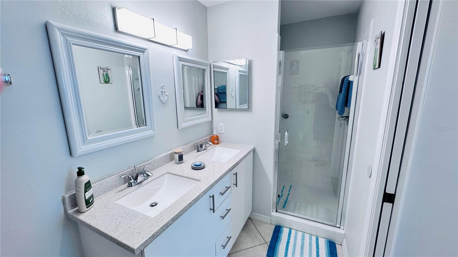 Image 8 of 23 For 4640 Tower Hill Lane 2315