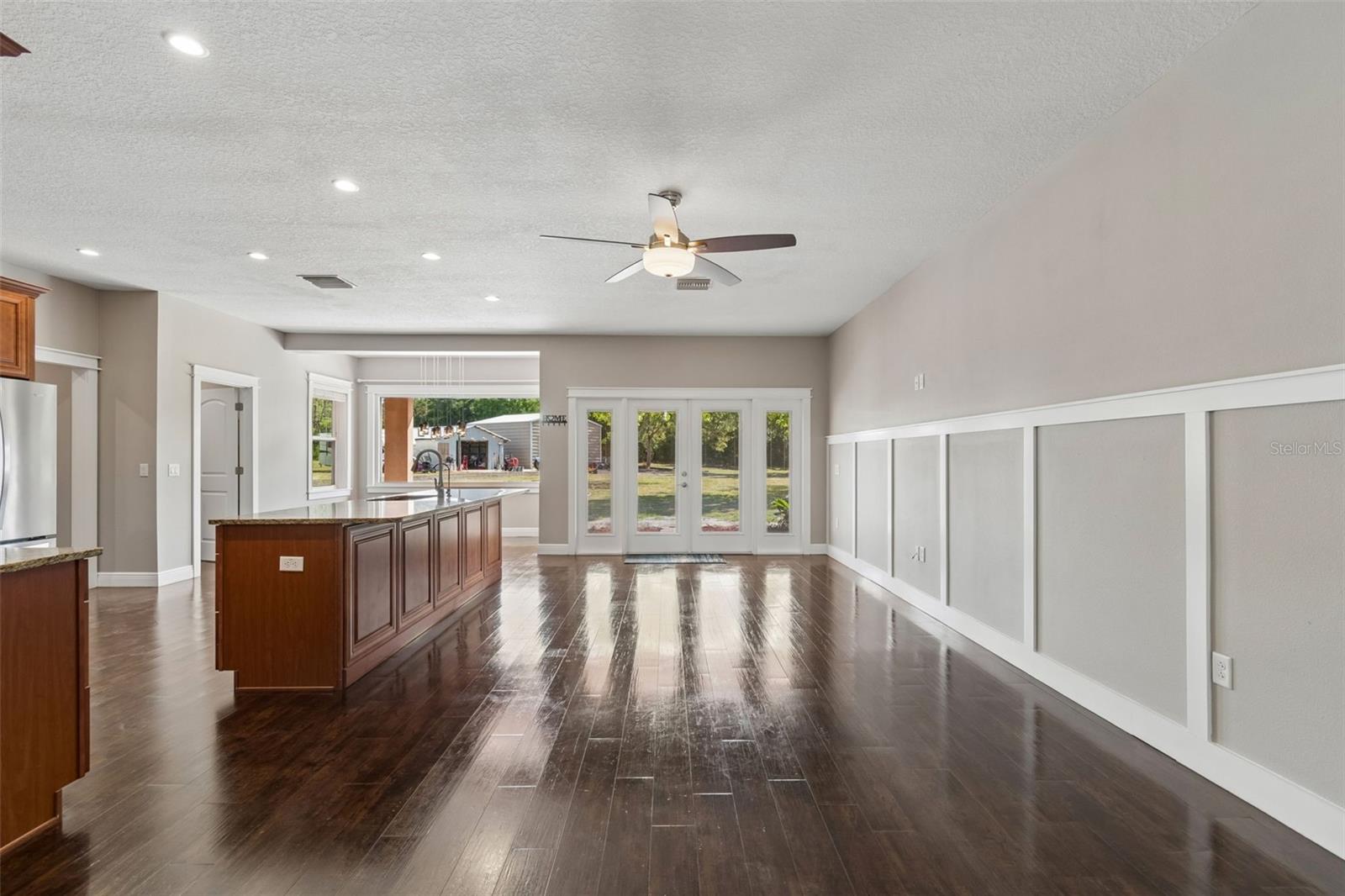 Image 11 of 100 For 29913 Darby Road