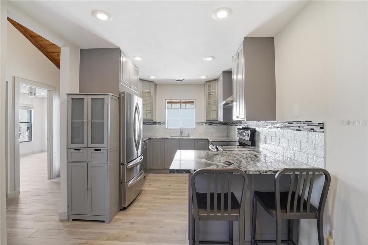 Image 10 of 65 For 7522 4th Avenue W