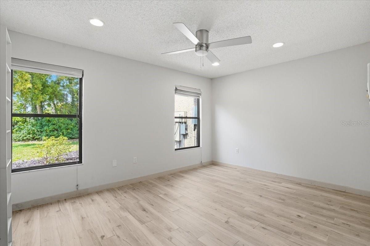 Image 30 of 65 For 7522 4th Avenue W
