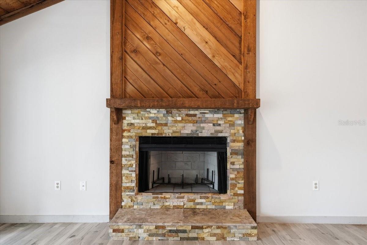 Image 32 of 65 For 7522 4th Avenue W