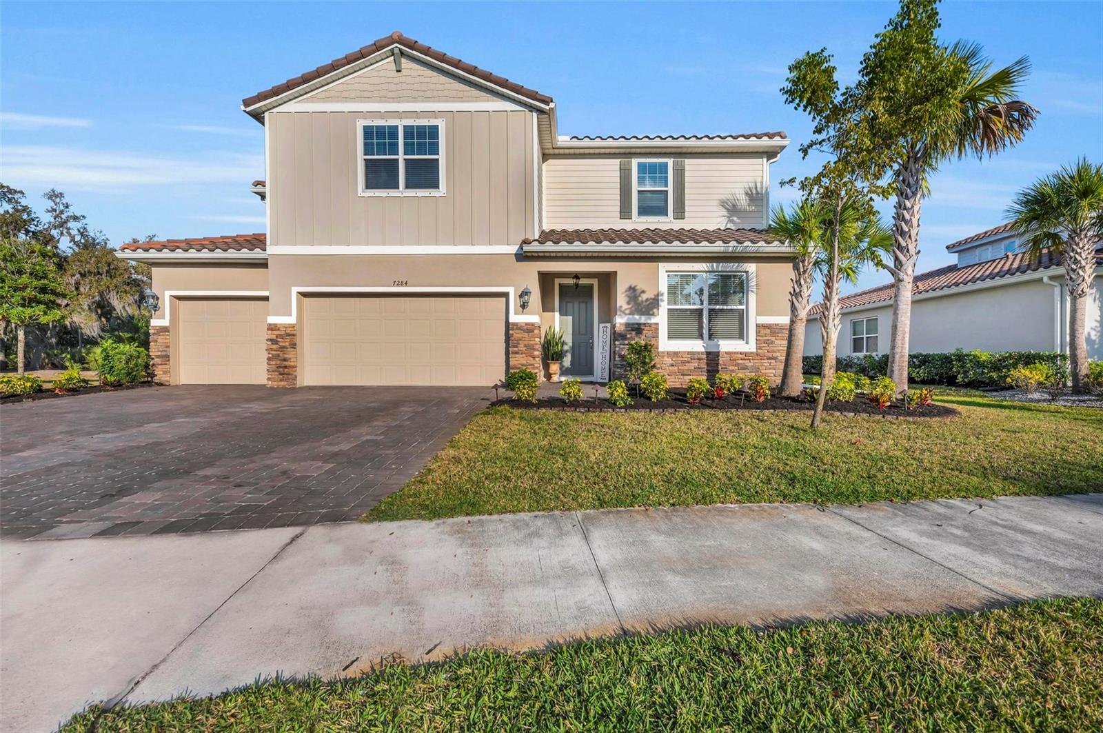 Image 12 of 76 For 7284 Great Egret Boulevard