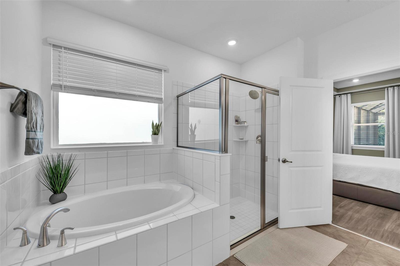 Image 35 of 76 For 7284 Great Egret Boulevard