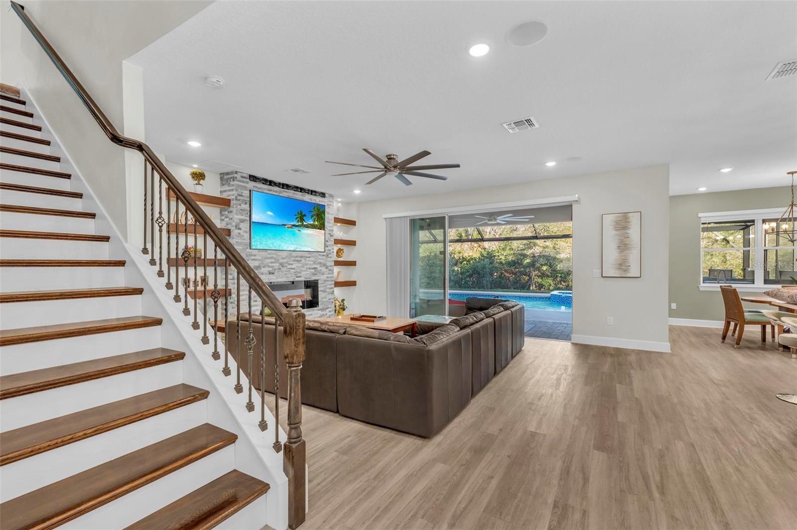 Image 40 of 76 For 7284 Great Egret Boulevard