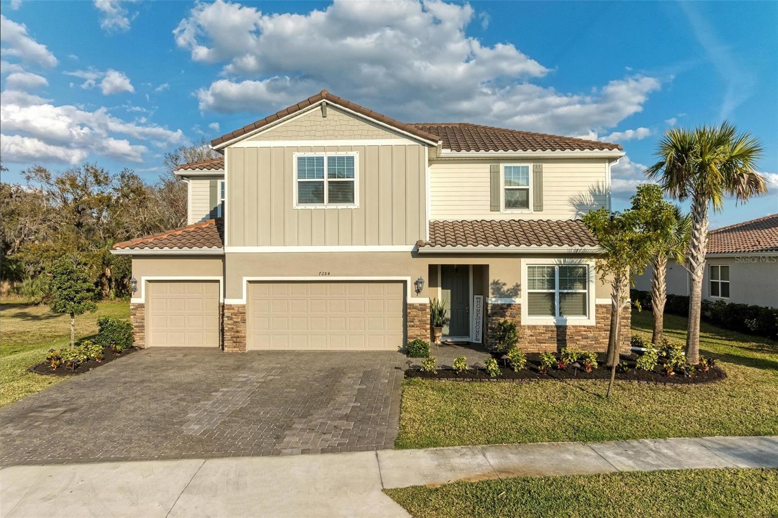 Image 7 of 76 For 7284 Great Egret Boulevard