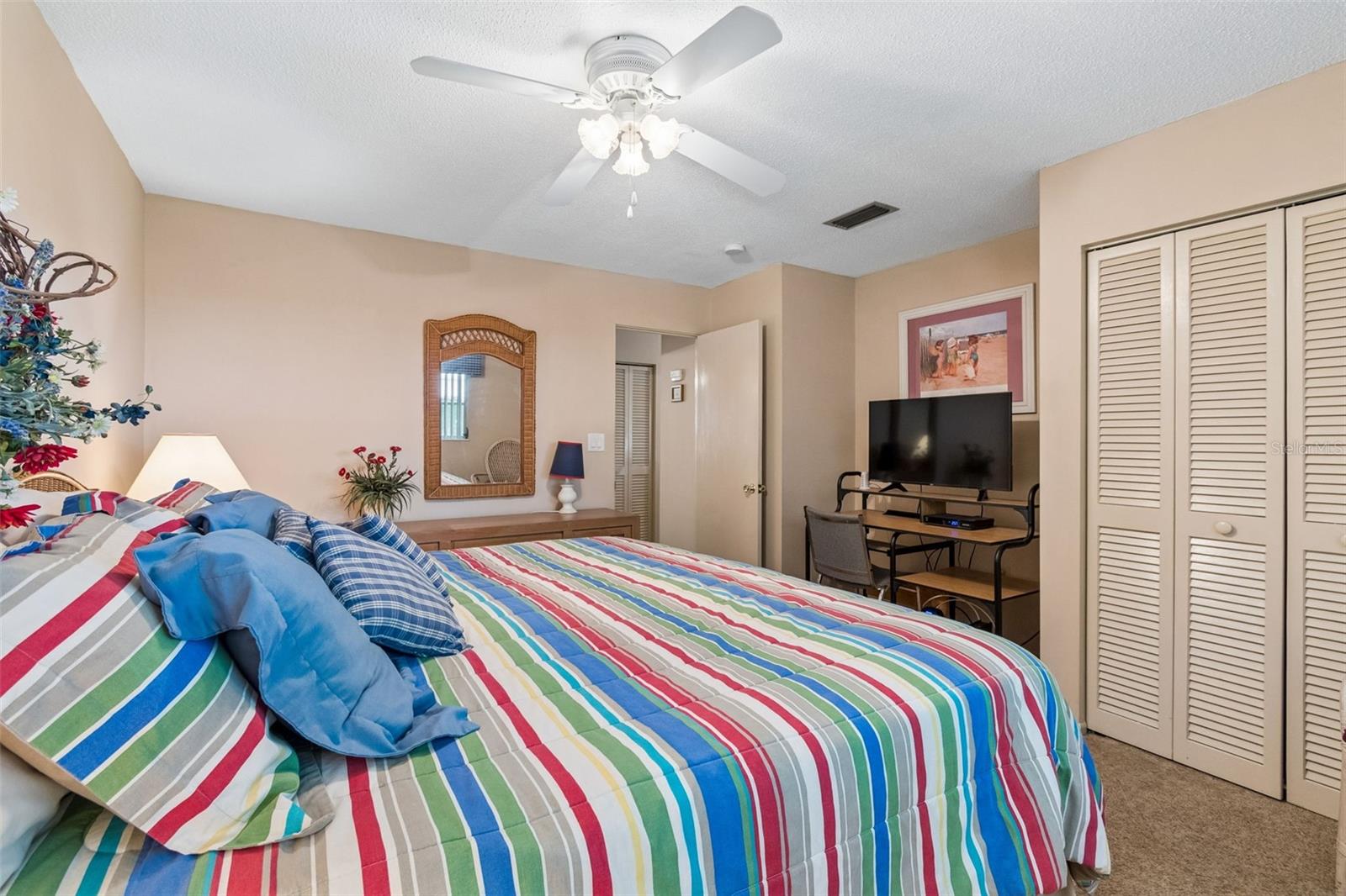 Image 21 of 55 For 6072 Arlene Way