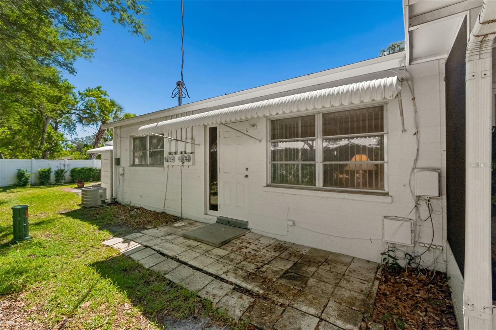 Image 27 of 55 For 6072 Arlene Way