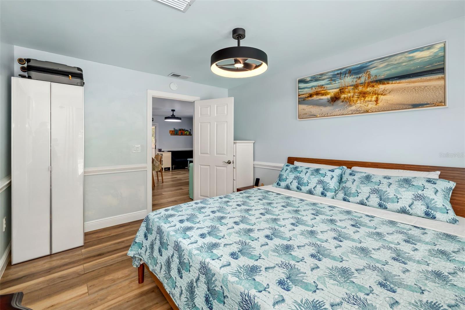Image 12 of 58 For 2549 19th Street