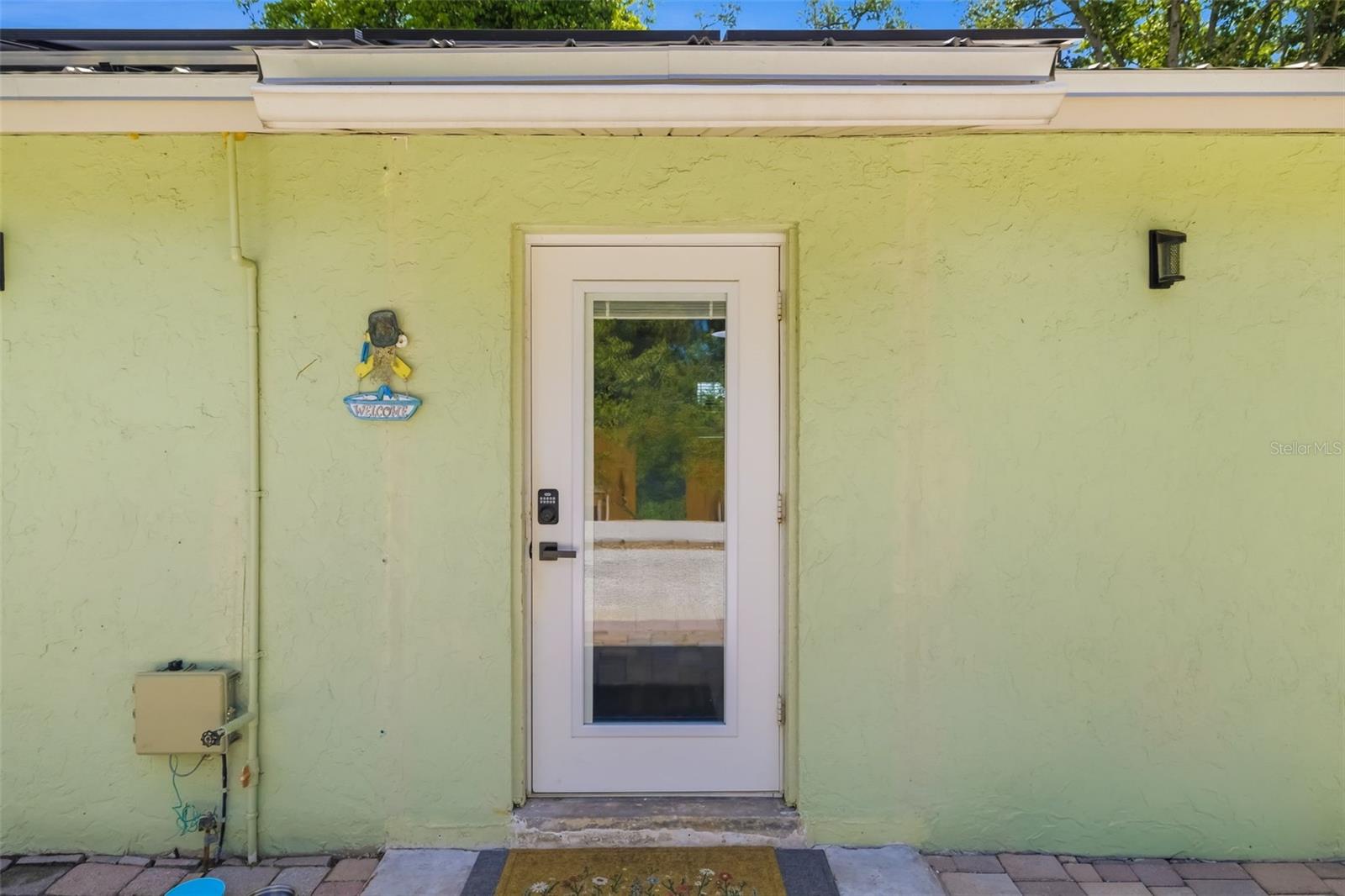 Image 26 of 58 For 2549 19th Street