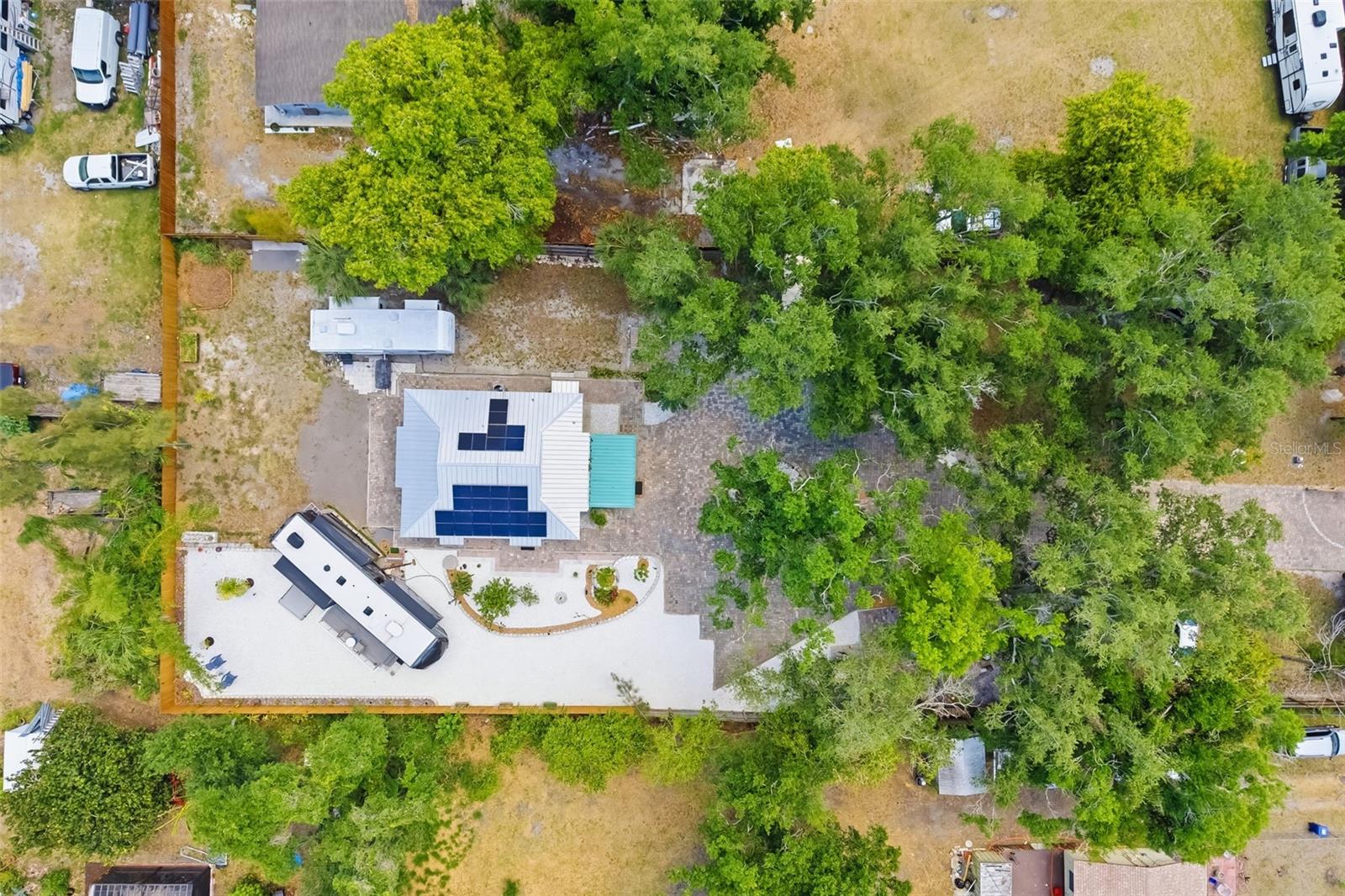 Image 42 of 58 For 2549 19th Street