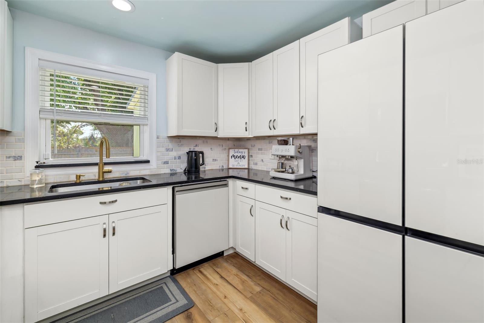 Image 9 of 58 For 2549 19th Street