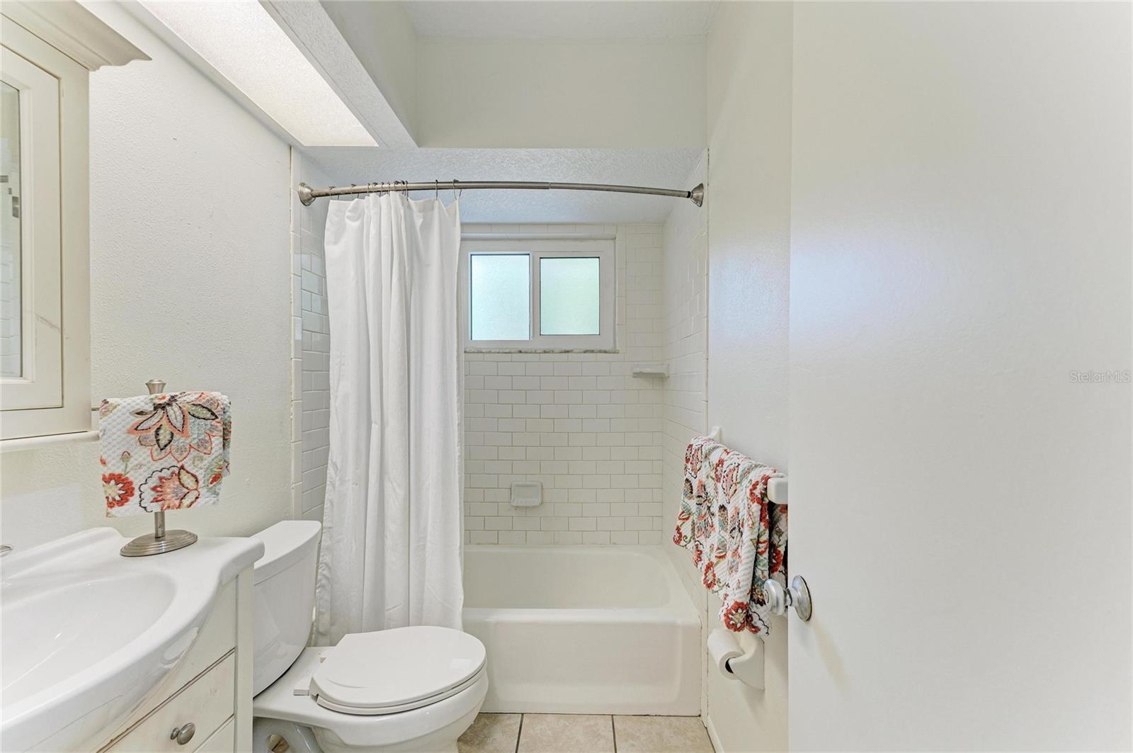 Image 15 of 55 For 1211 Cypress Avenue