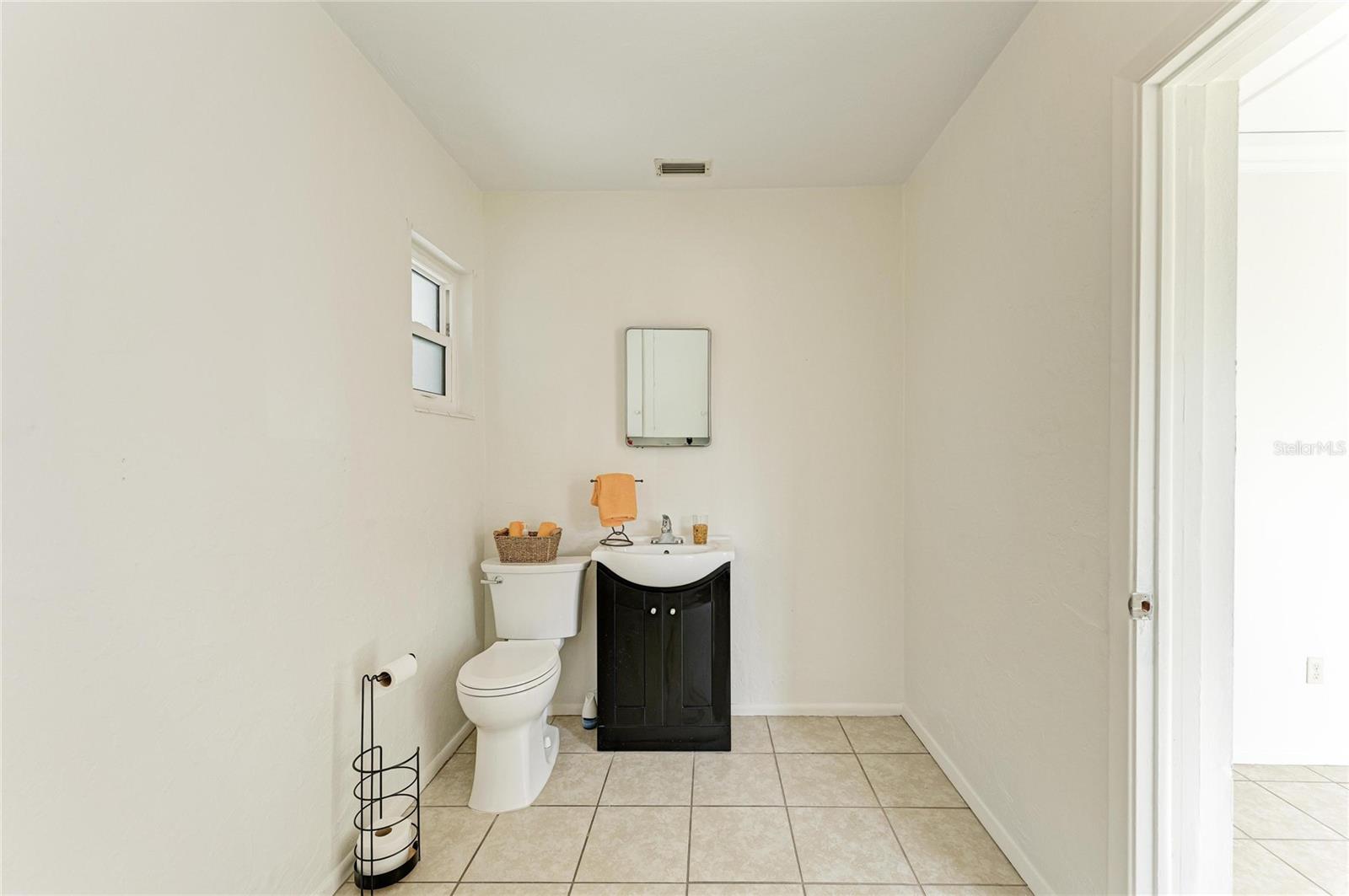 Image 22 of 55 For 1211 Cypress Avenue