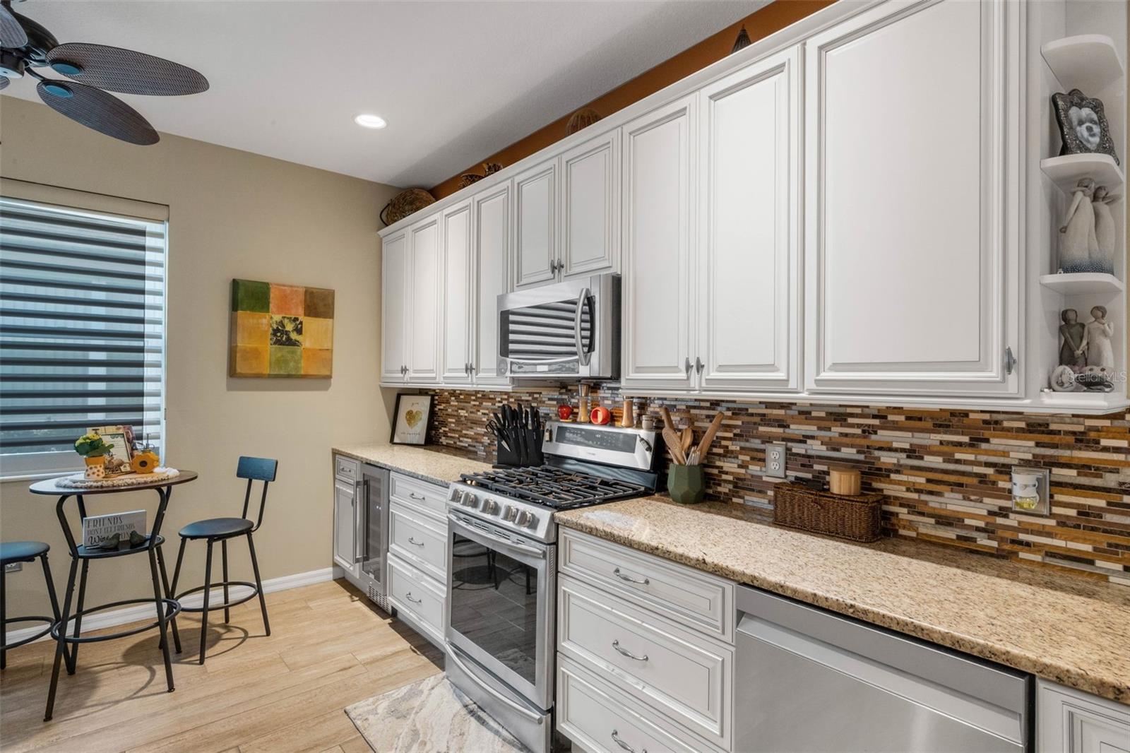 Image 15 of 43 For 6242 Blue Runner Court
